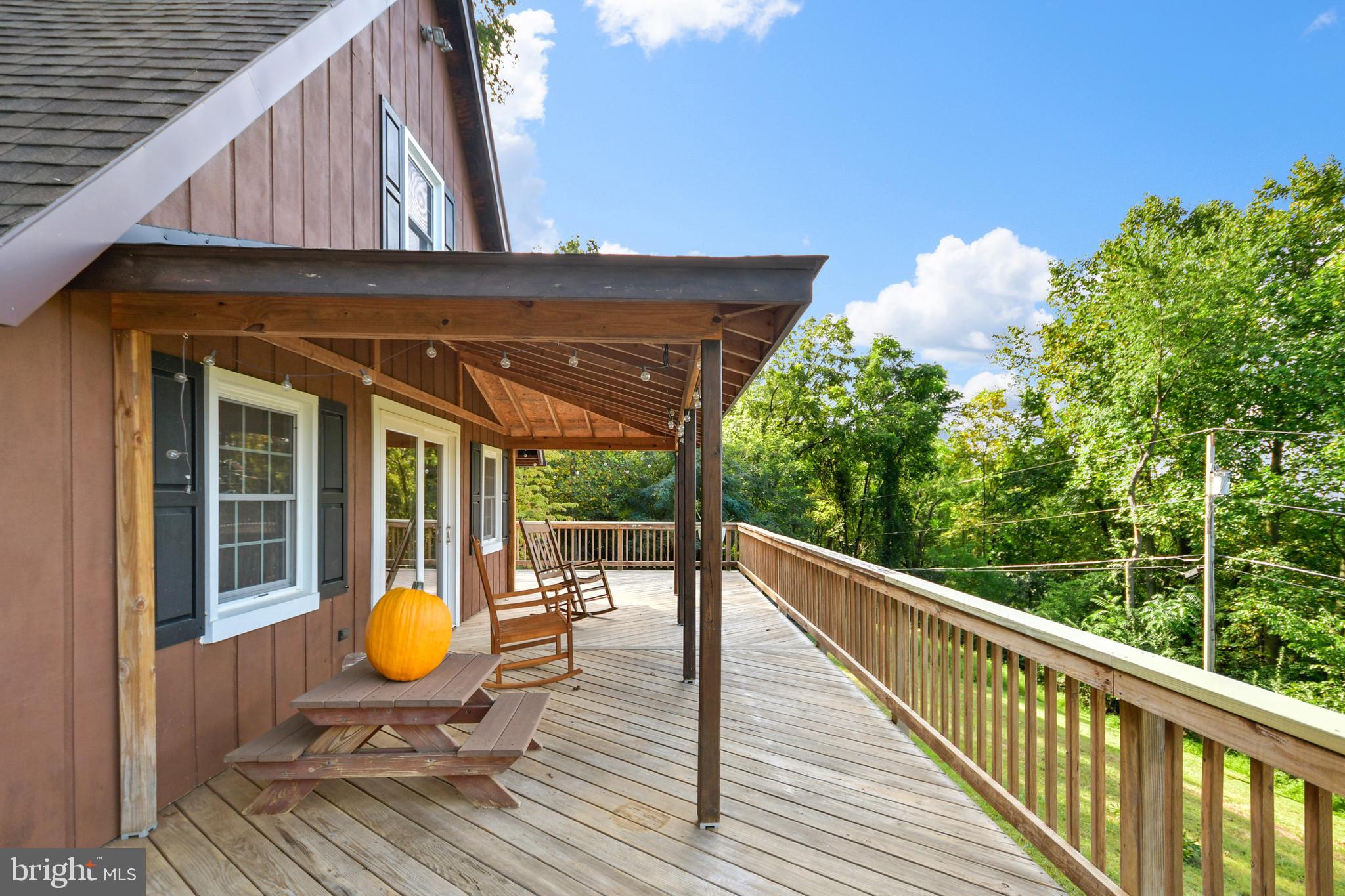 MYERSVILLE - Residential