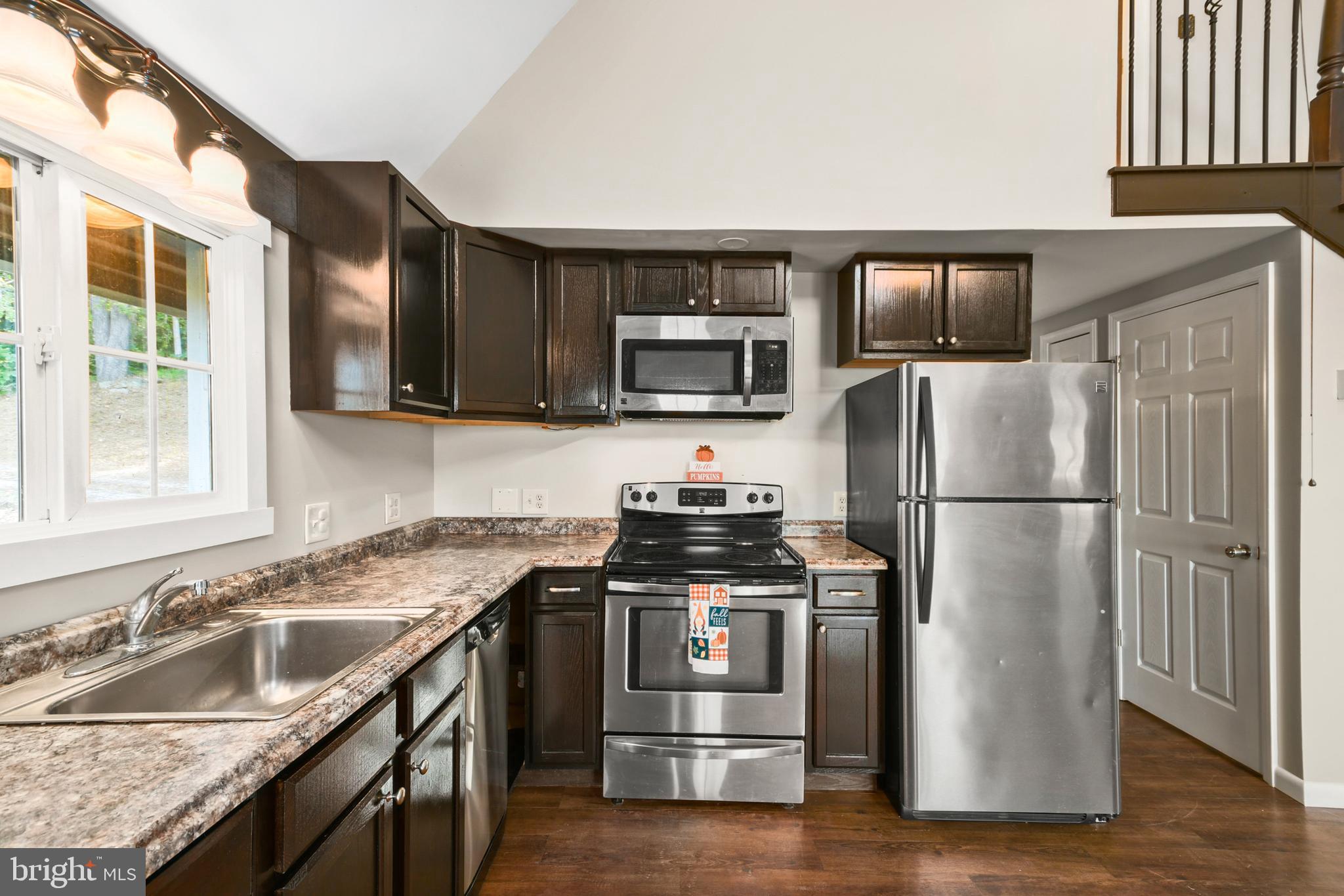 MYERSVILLE - Residential