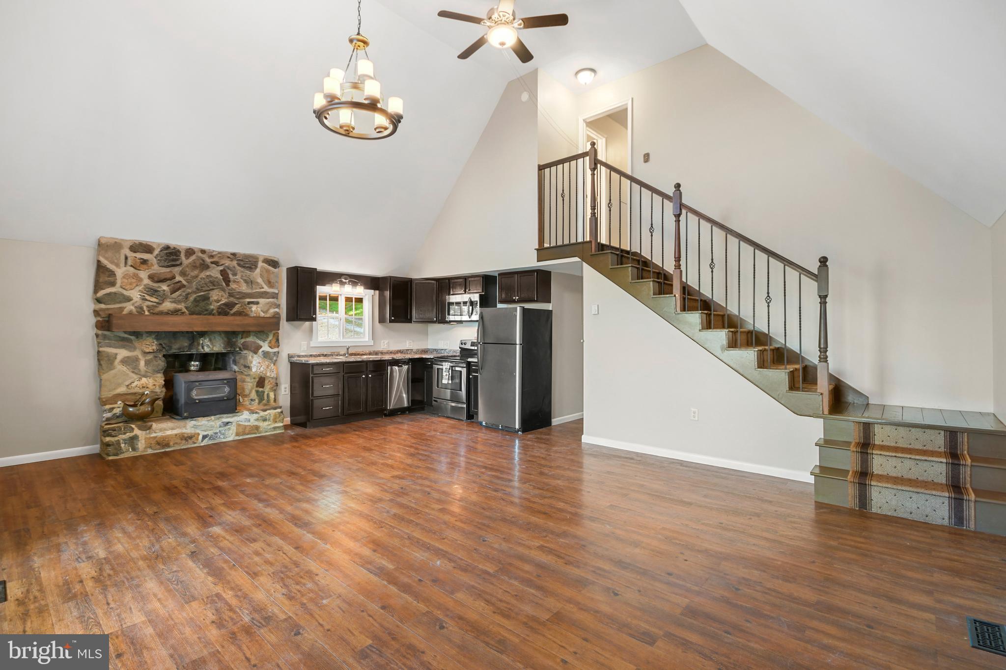 MYERSVILLE - Residential