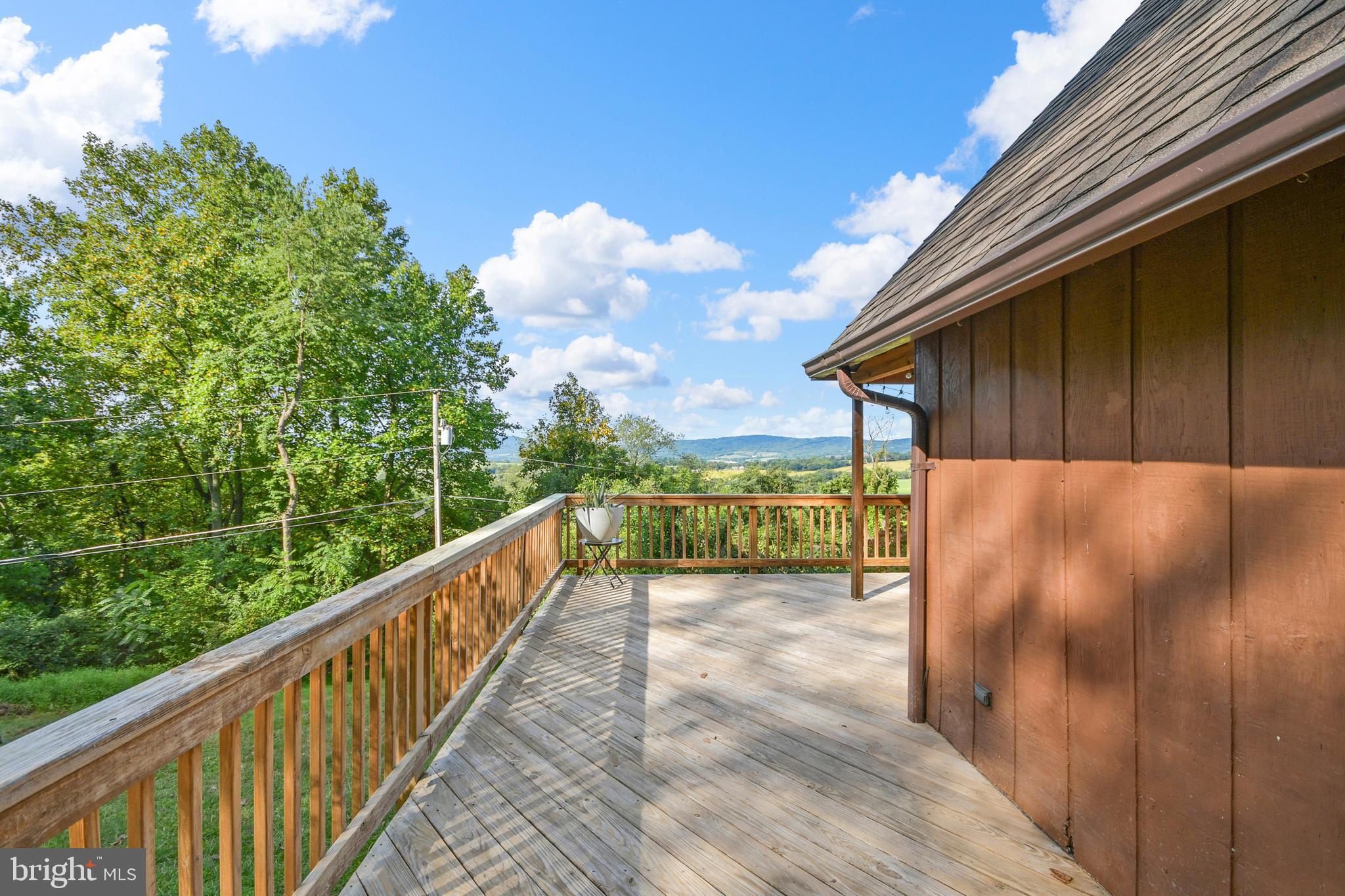 MYERSVILLE - Residential