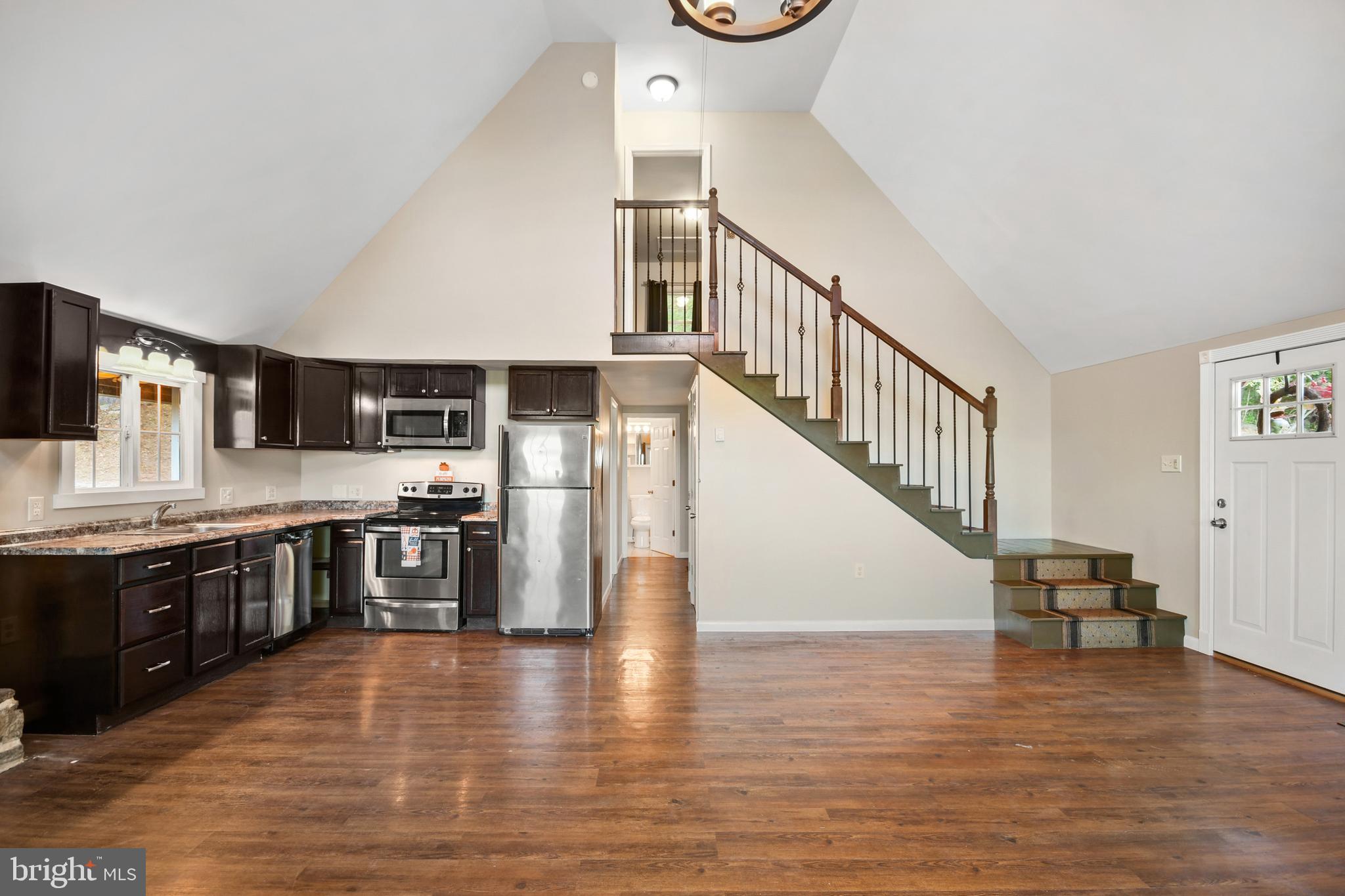 MYERSVILLE - Residential