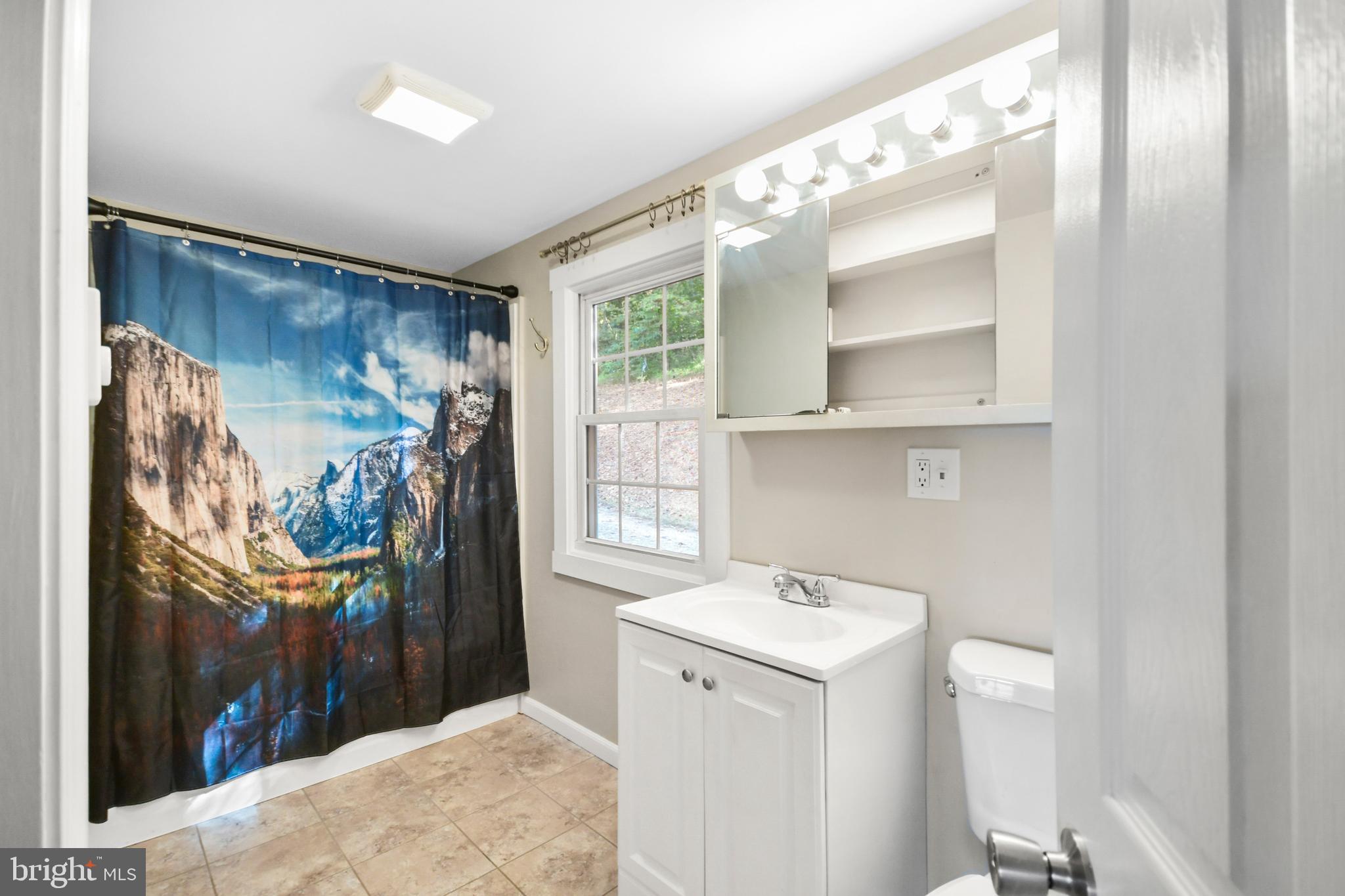 MYERSVILLE - Residential