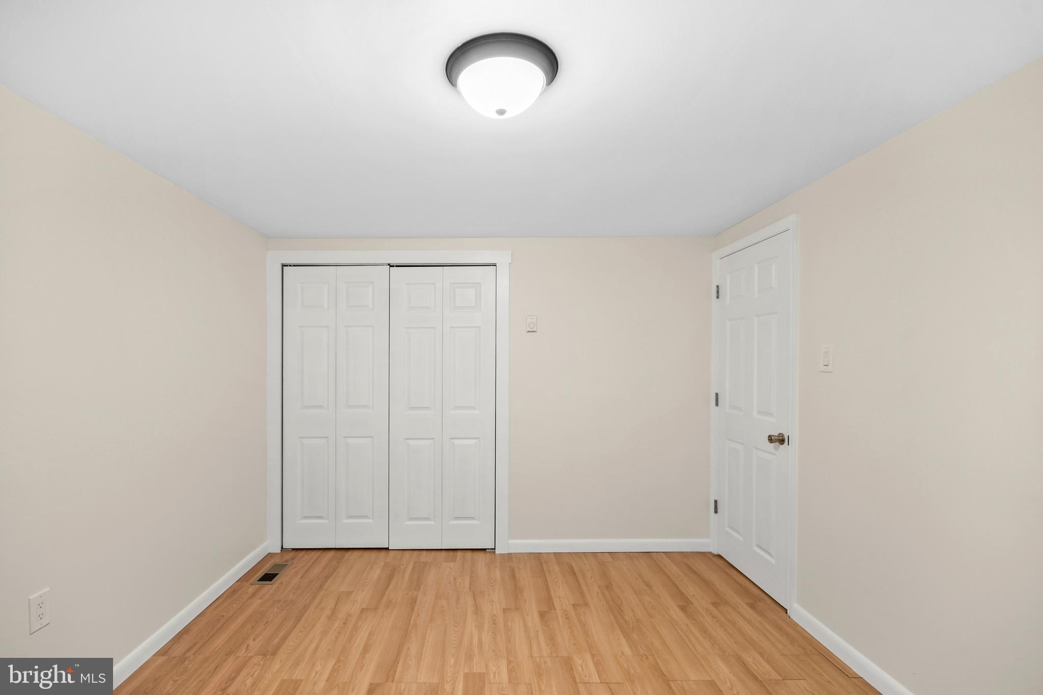 MYERSVILLE - Residential