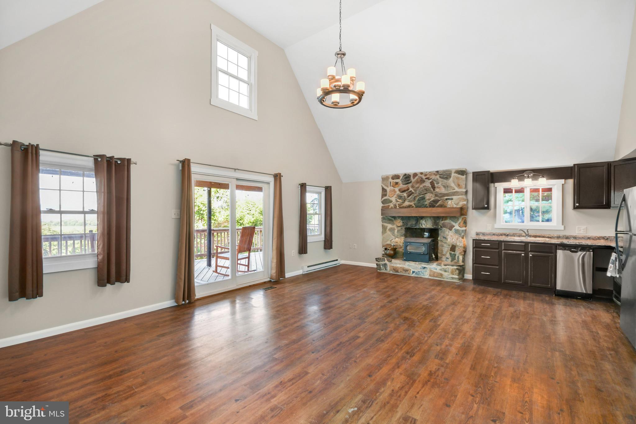 MYERSVILLE - Residential