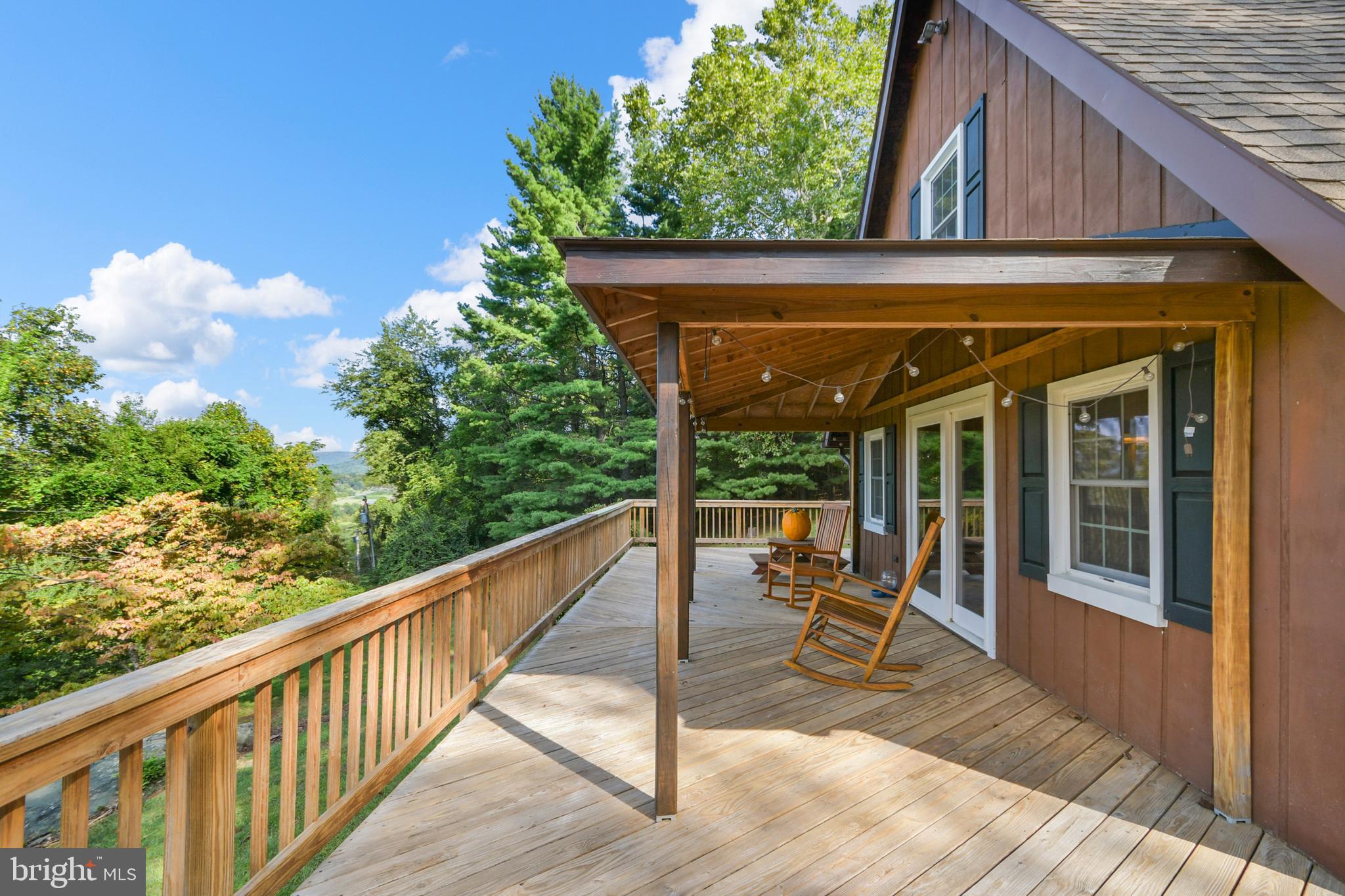 MYERSVILLE - Residential