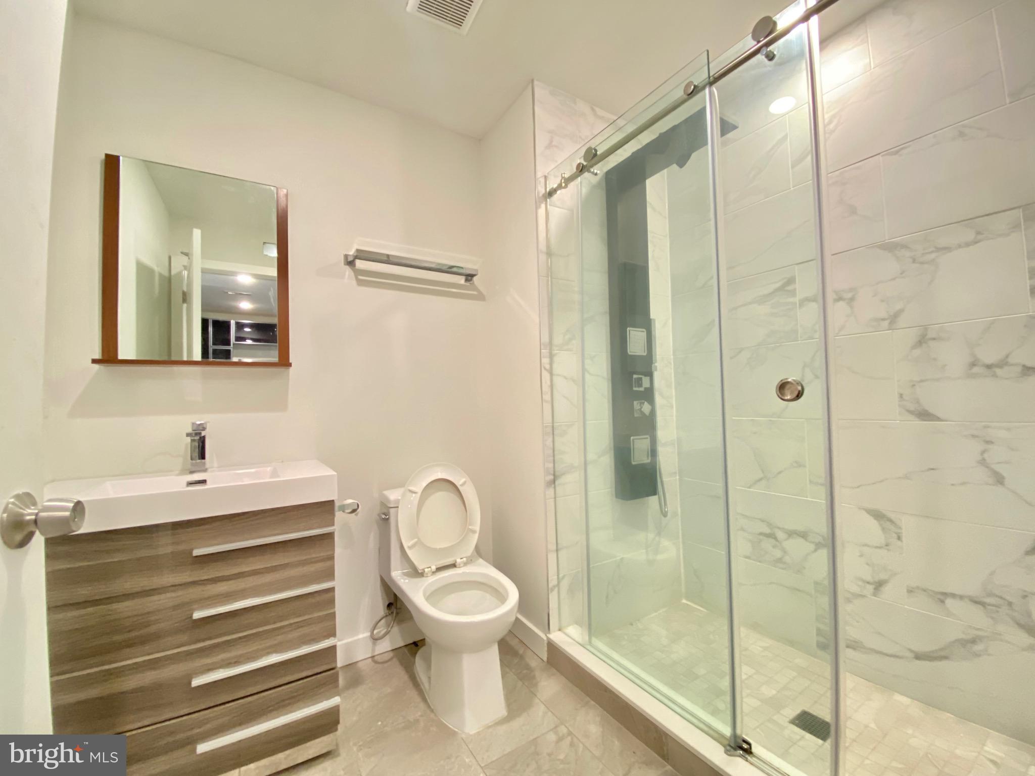 NORRISTOWN - Residential Lease