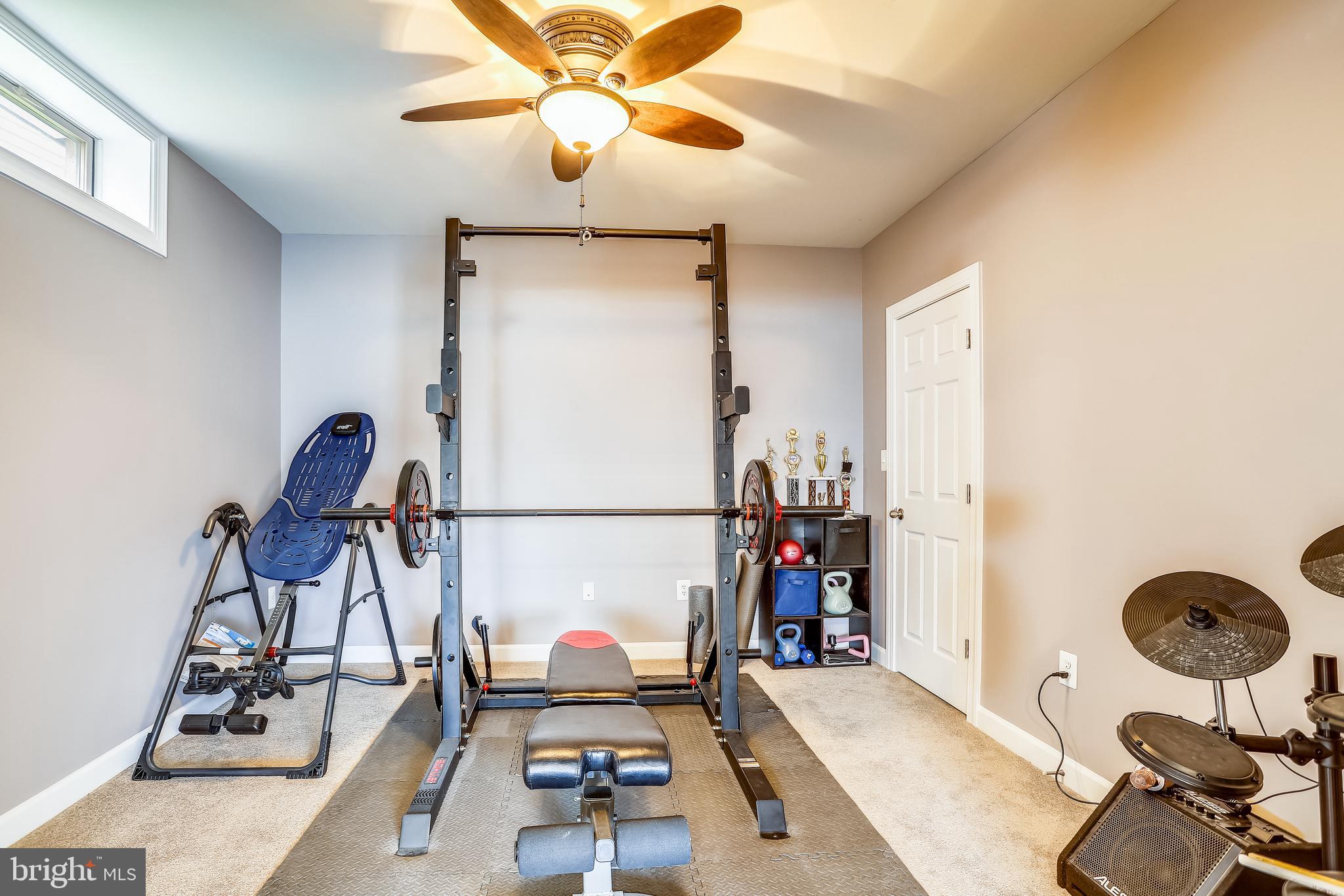 EAGLES POINTE - Residential