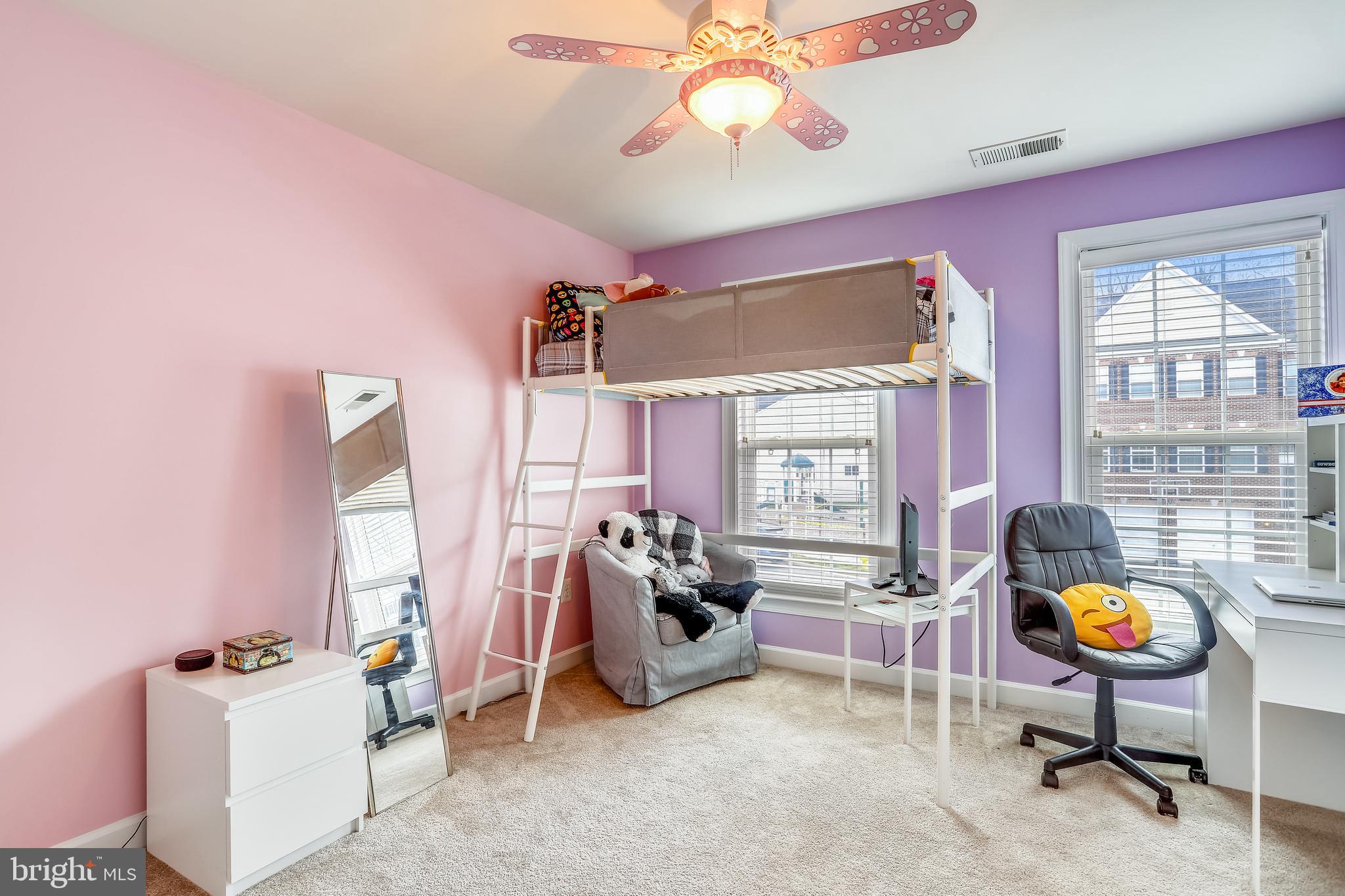 EAGLES POINTE - Residential