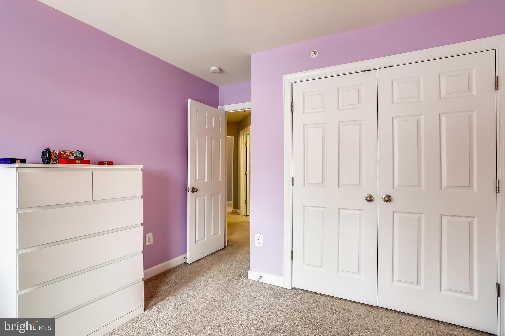 EAGLES POINTE - Residential