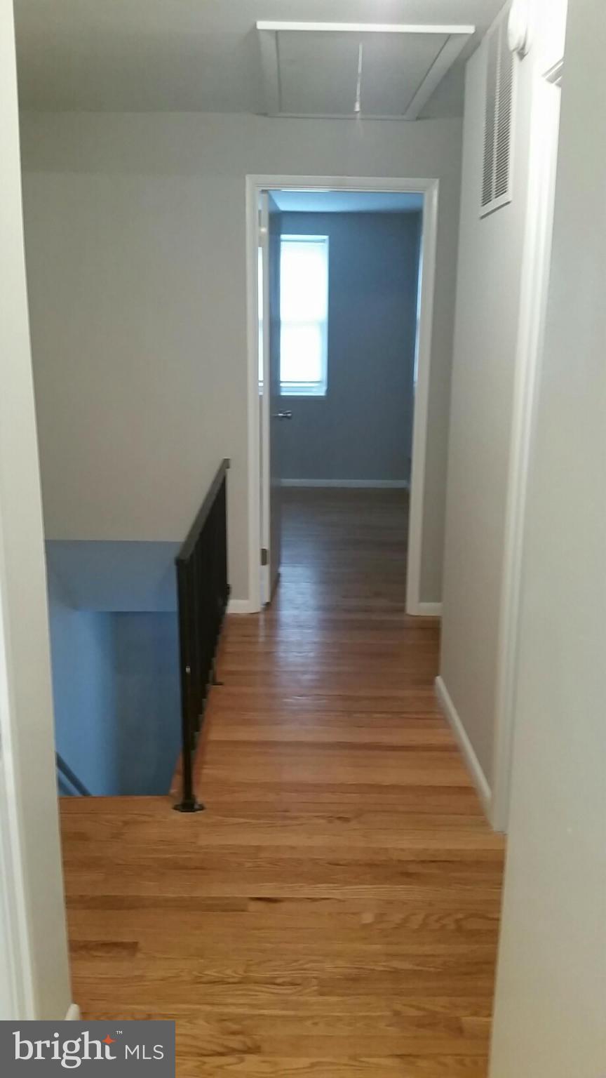DUTCH GLEN CONDO - Residential Lease
