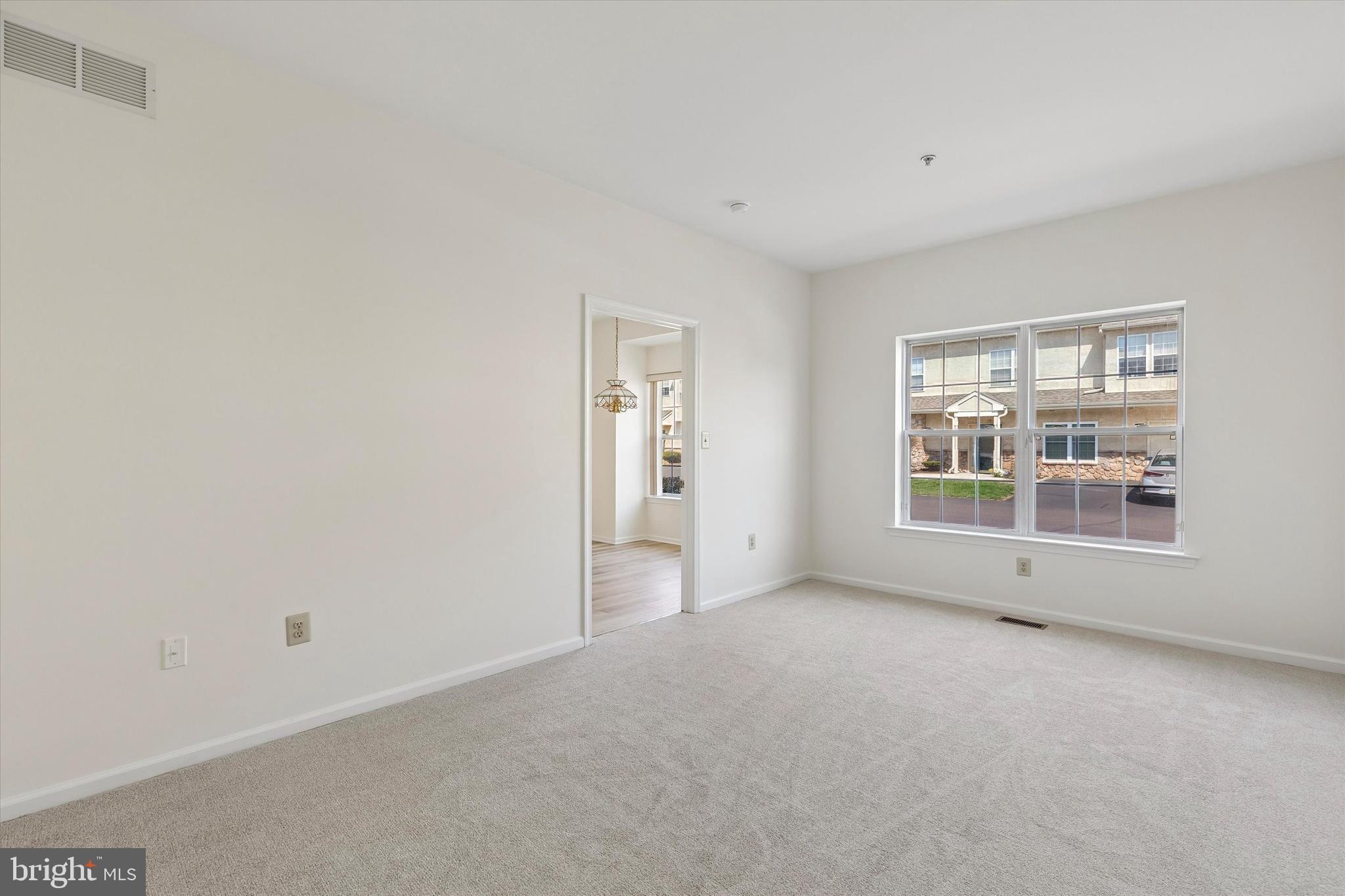 STUARTS KEEP - Residential