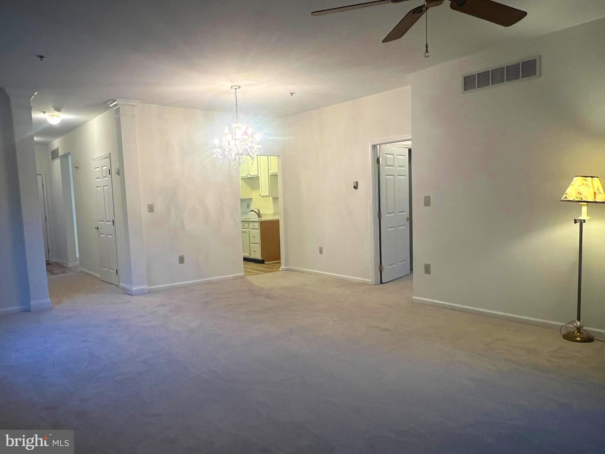 STUARTS KEEP - Residential