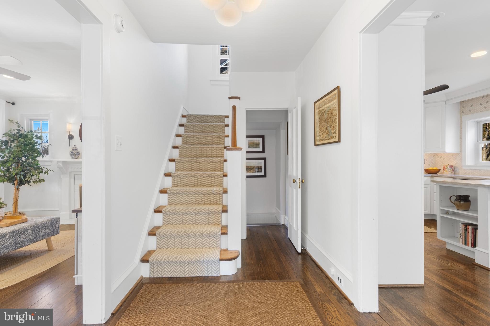 NARBERTH - Residential