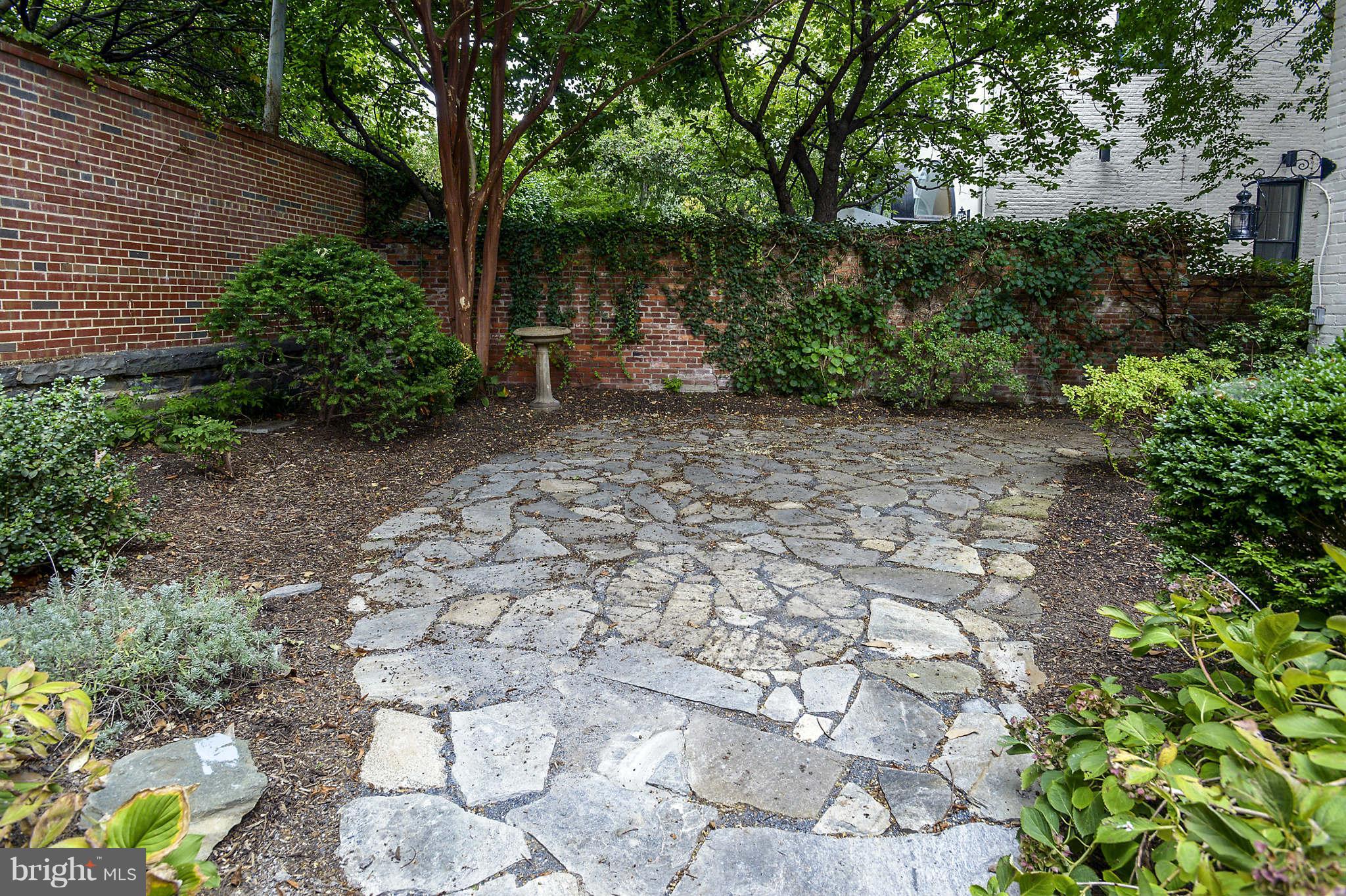 GEORGETOWN - Residential