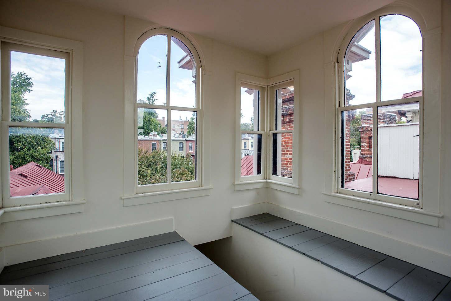 GEORGETOWN - Residential