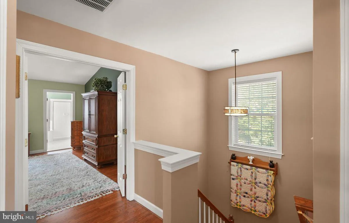 Lorton, Virginia 22079, United States, 3 Bedrooms Bedrooms, ,4 BathroomsBathrooms,Residential,Pending,203503