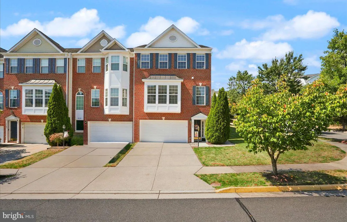 Lorton, Virginia 22079, United States, 3 Bedrooms Bedrooms, ,4 BathroomsBathrooms,Residential,Pending,203503