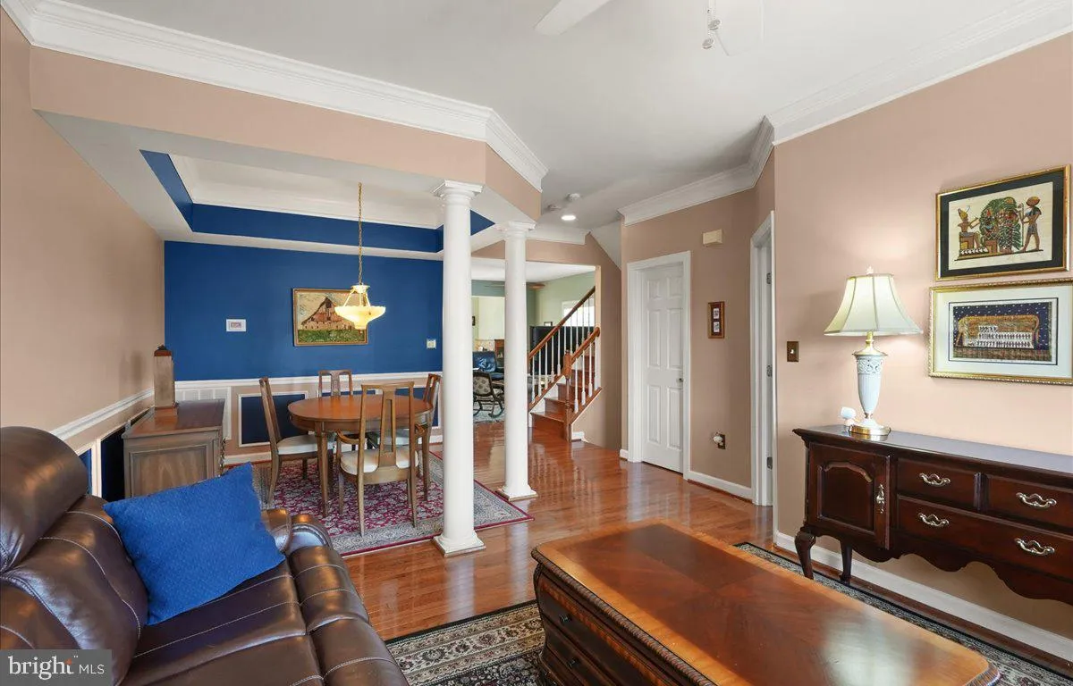 Lorton, Virginia 22079, United States, 3 Bedrooms Bedrooms, ,4 BathroomsBathrooms,Residential,Pending,203503