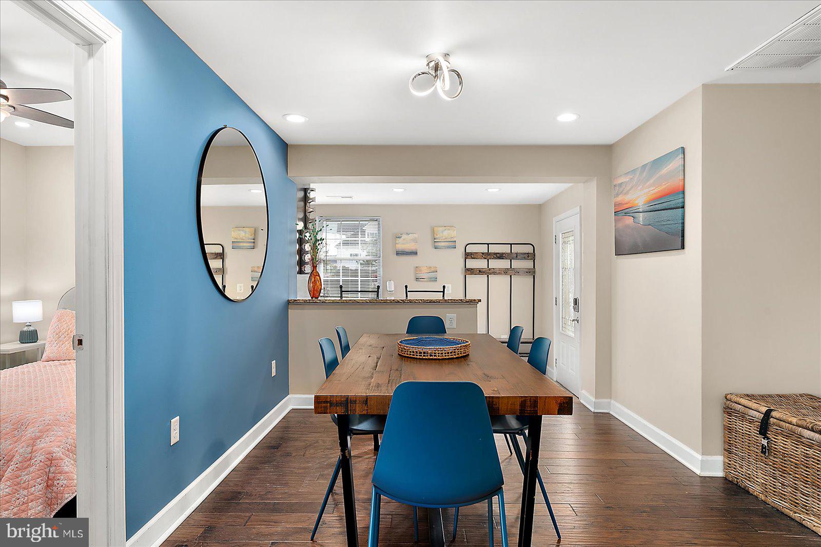 CAPE ISLE OF WIGHT - Residential