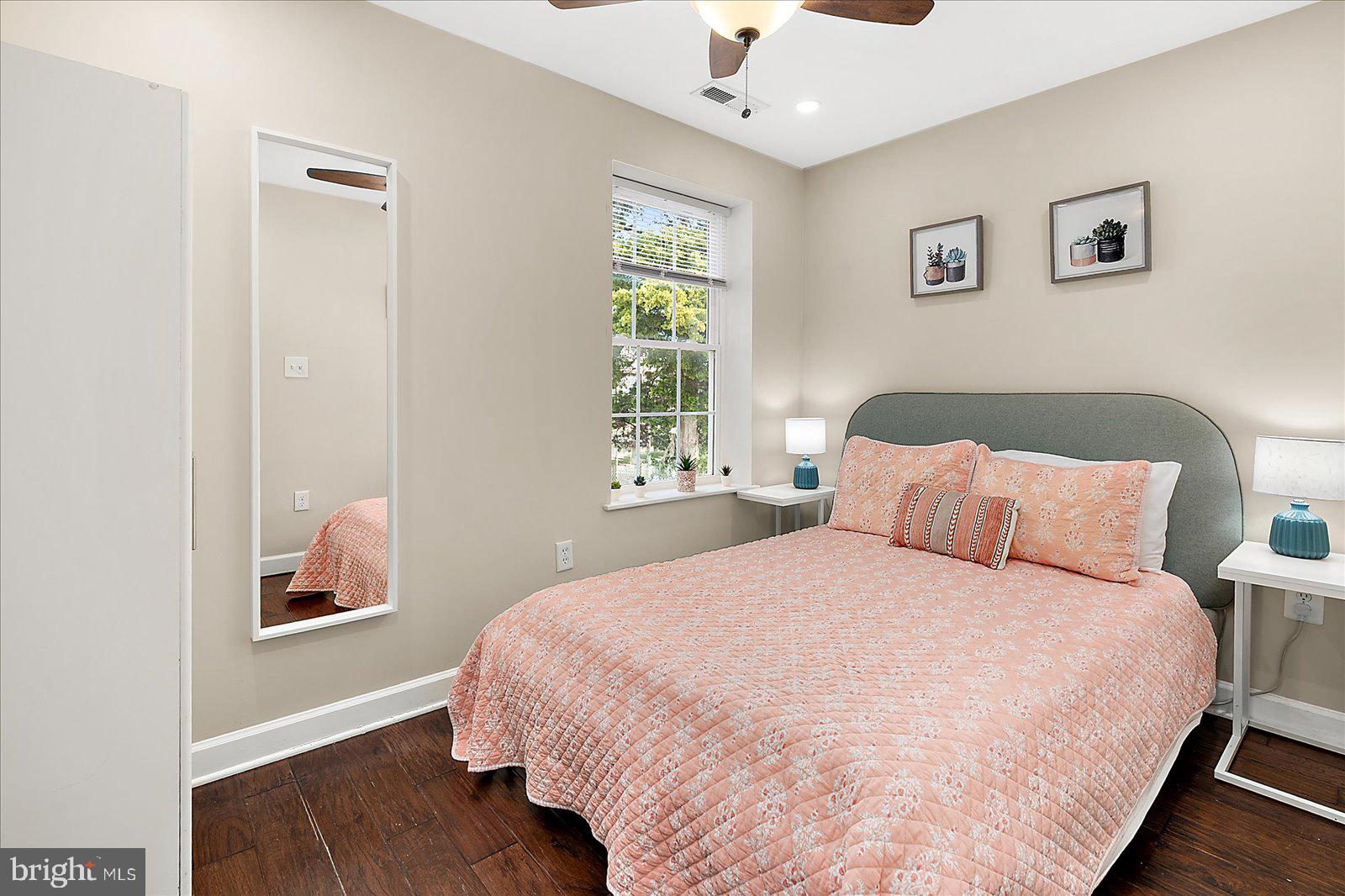 CAPE ISLE OF WIGHT - Residential