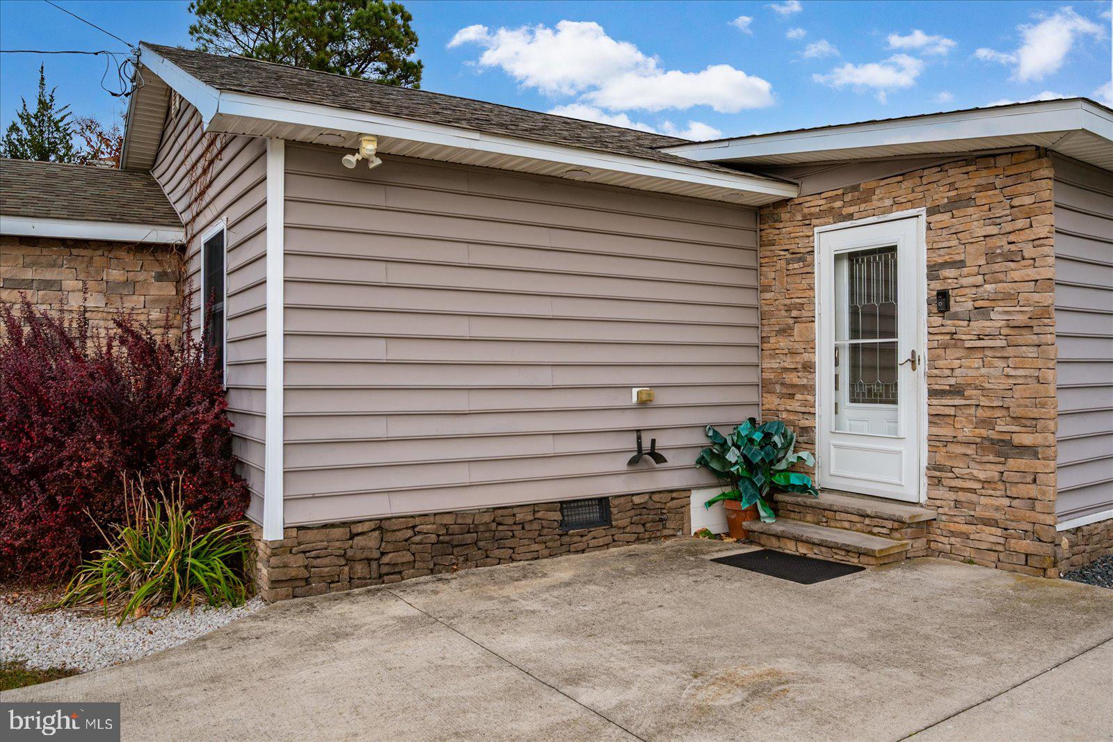 CAPE ISLE OF WIGHT - Residential