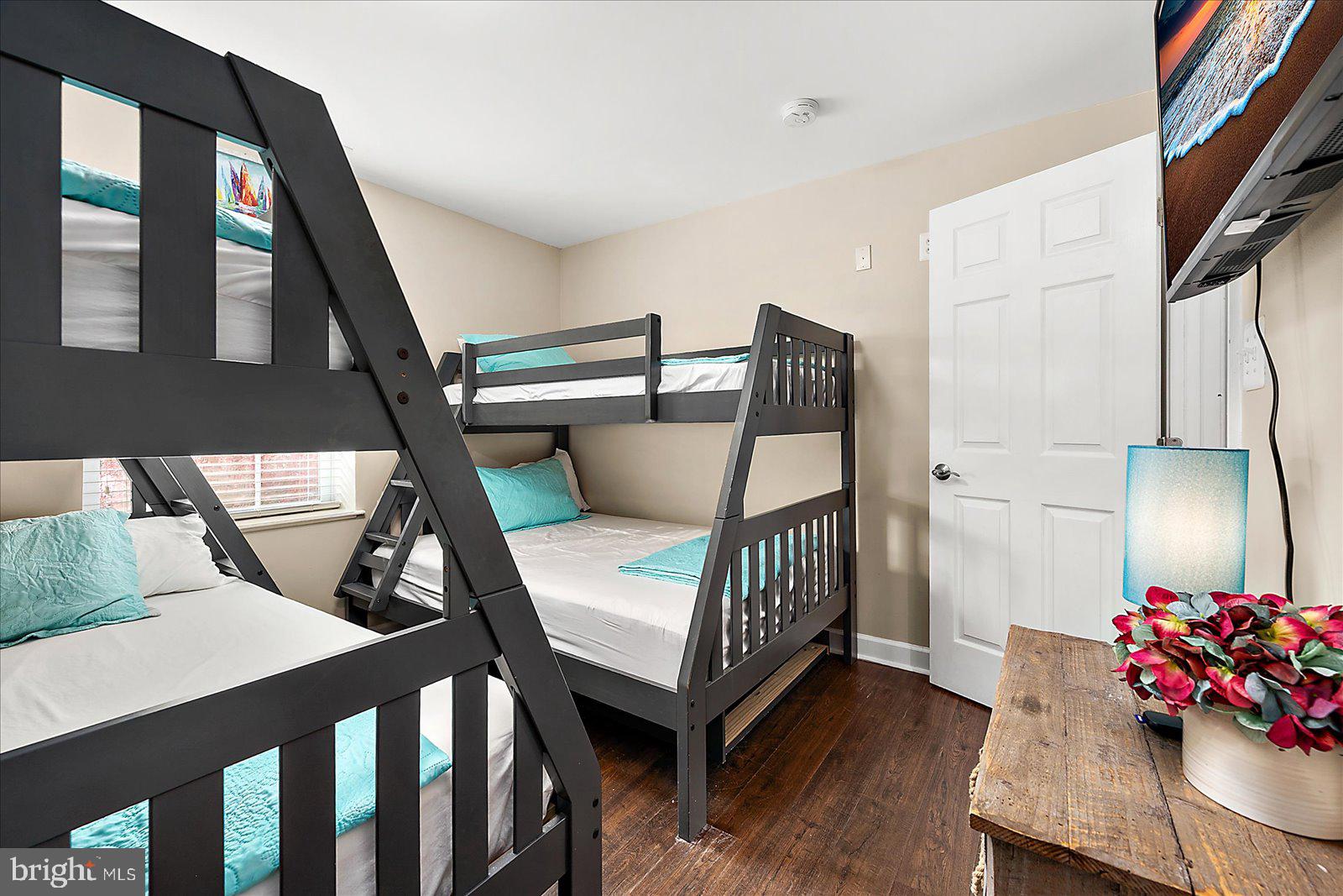 CAPE ISLE OF WIGHT - Residential