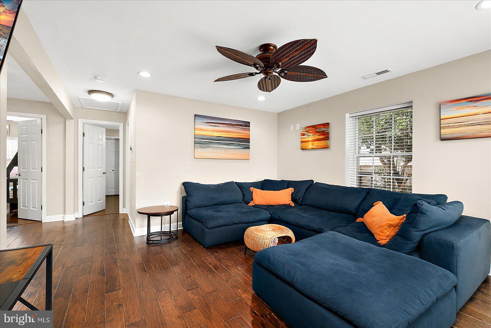 CAPE ISLE OF WIGHT - Residential