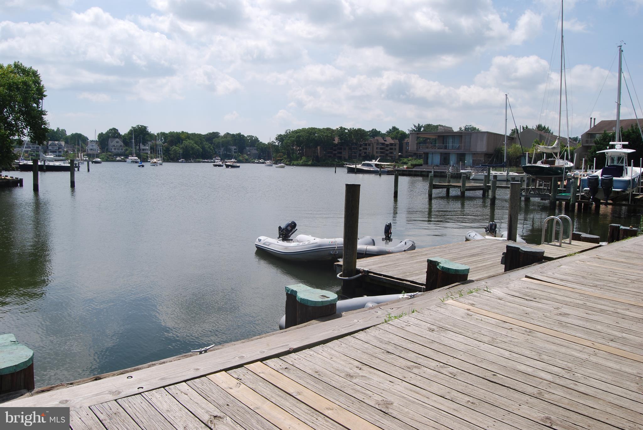 MURRAY HILL - Residential