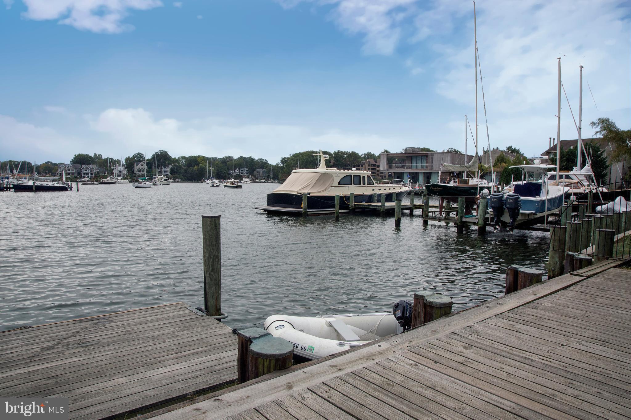 MURRAY HILL - Residential