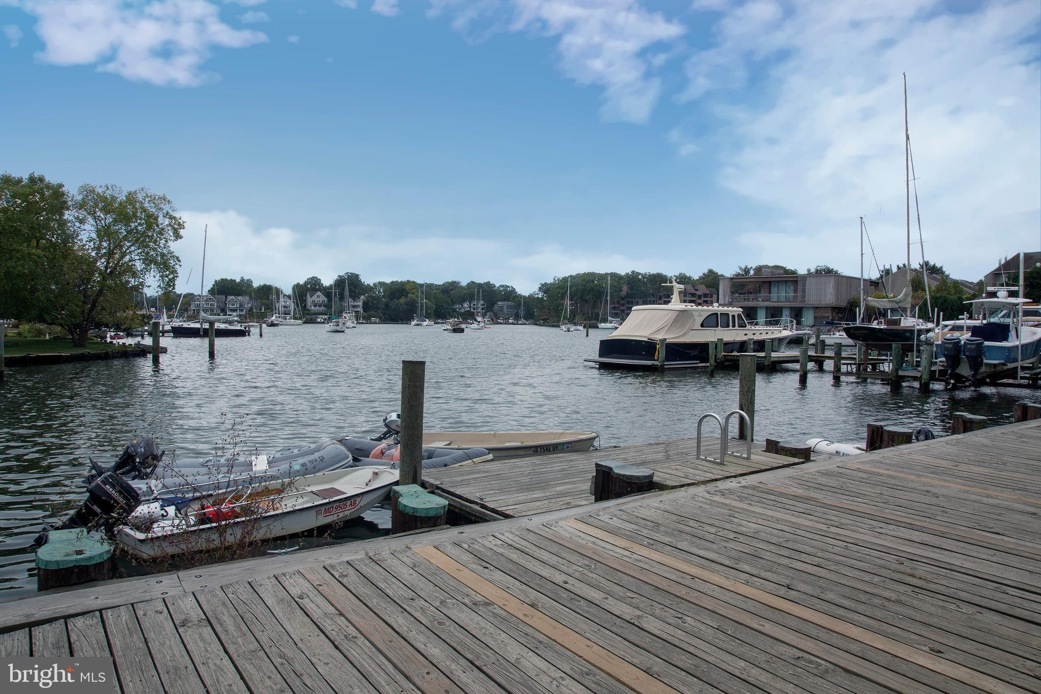 MURRAY HILL - Residential