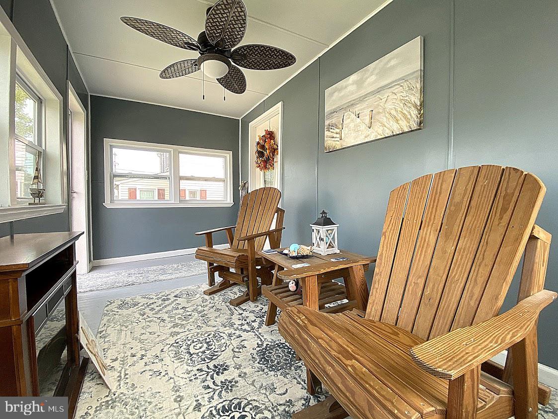 CEDAR CREST - Residential