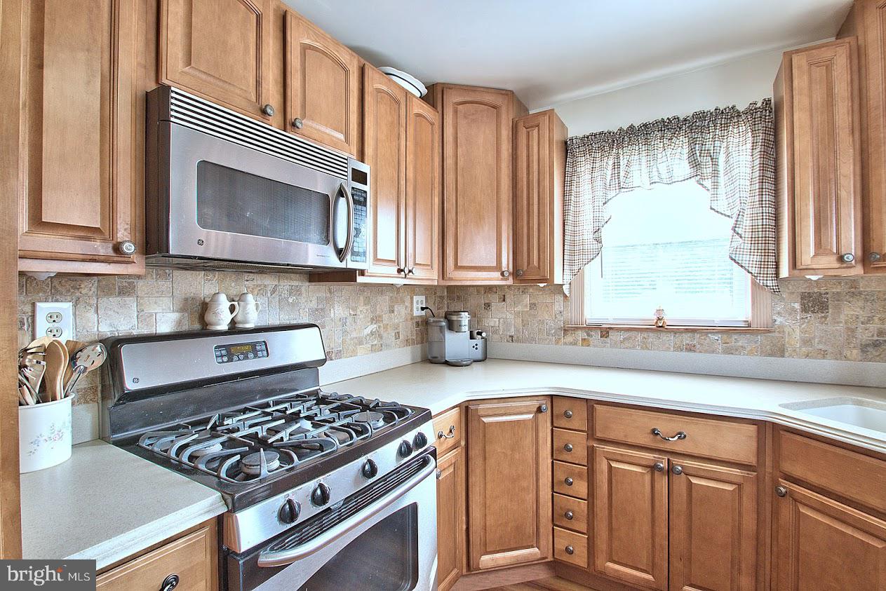 CEDAR CREST - Residential