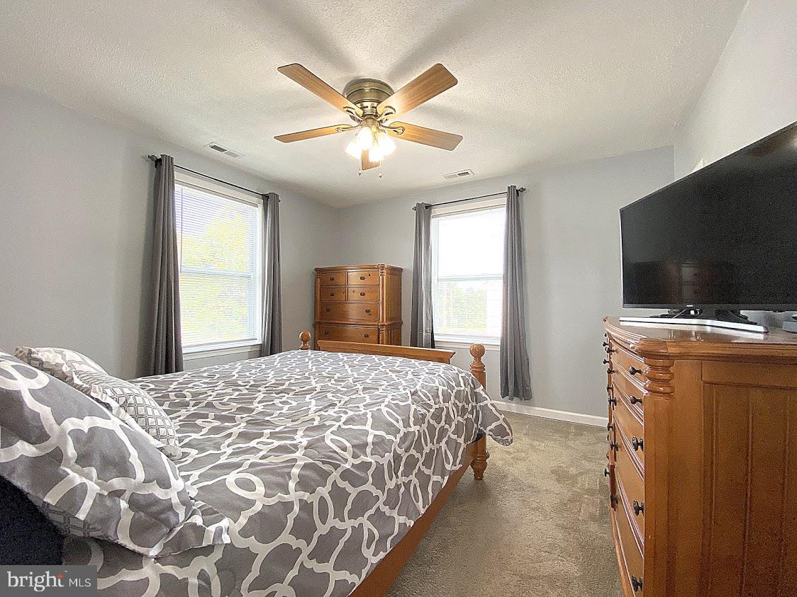 CEDAR CREST - Residential