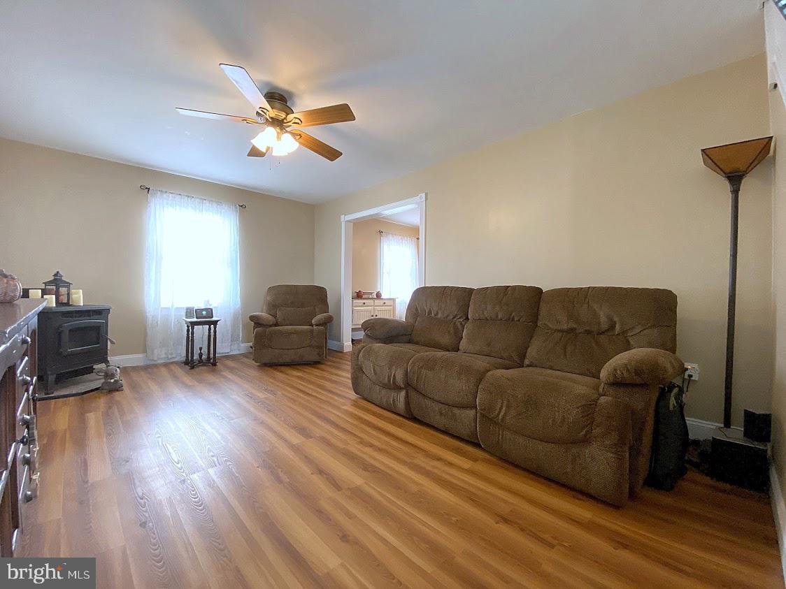 CEDAR CREST - Residential