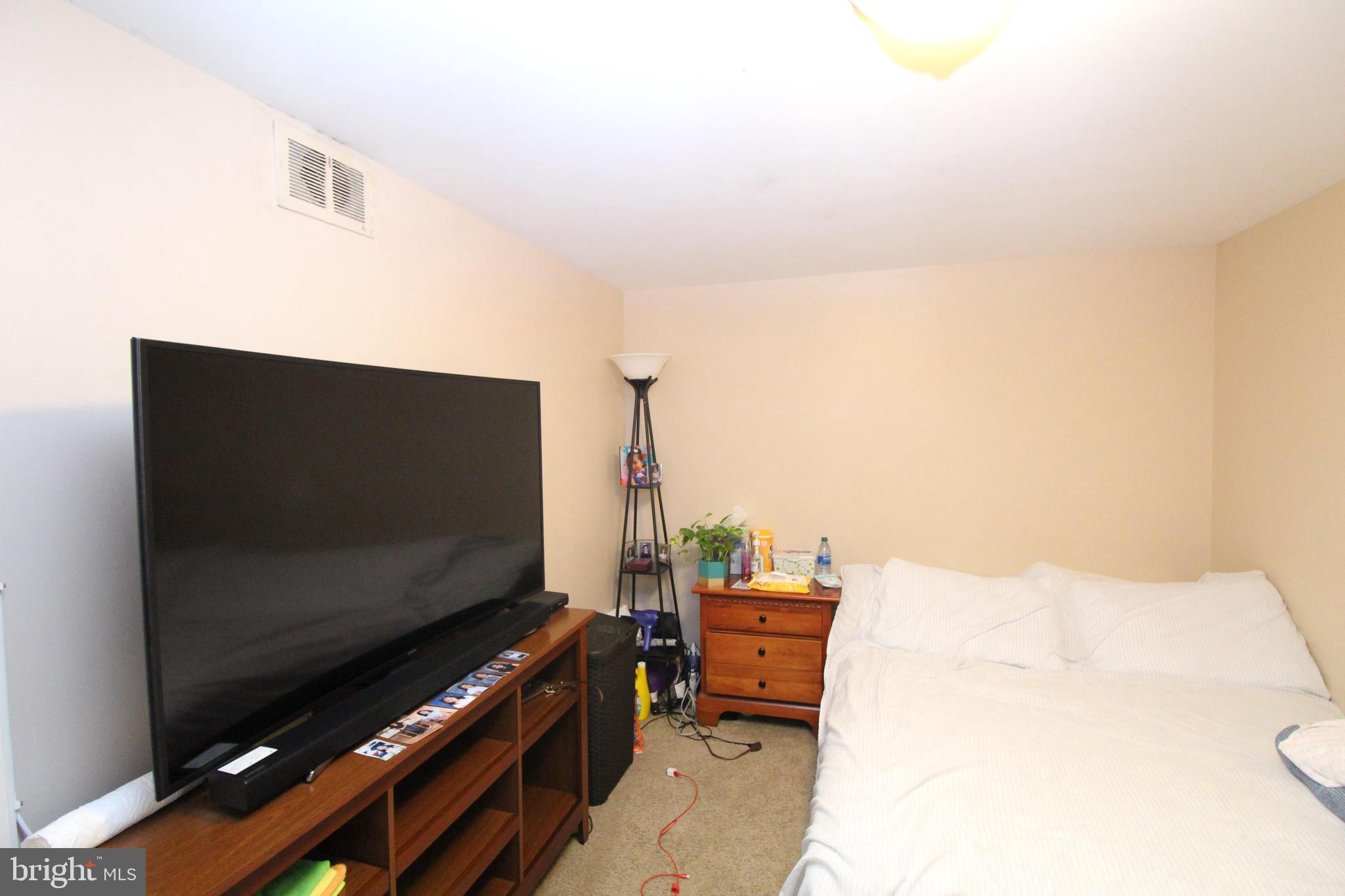 WEAVERS KNOLL - Residential