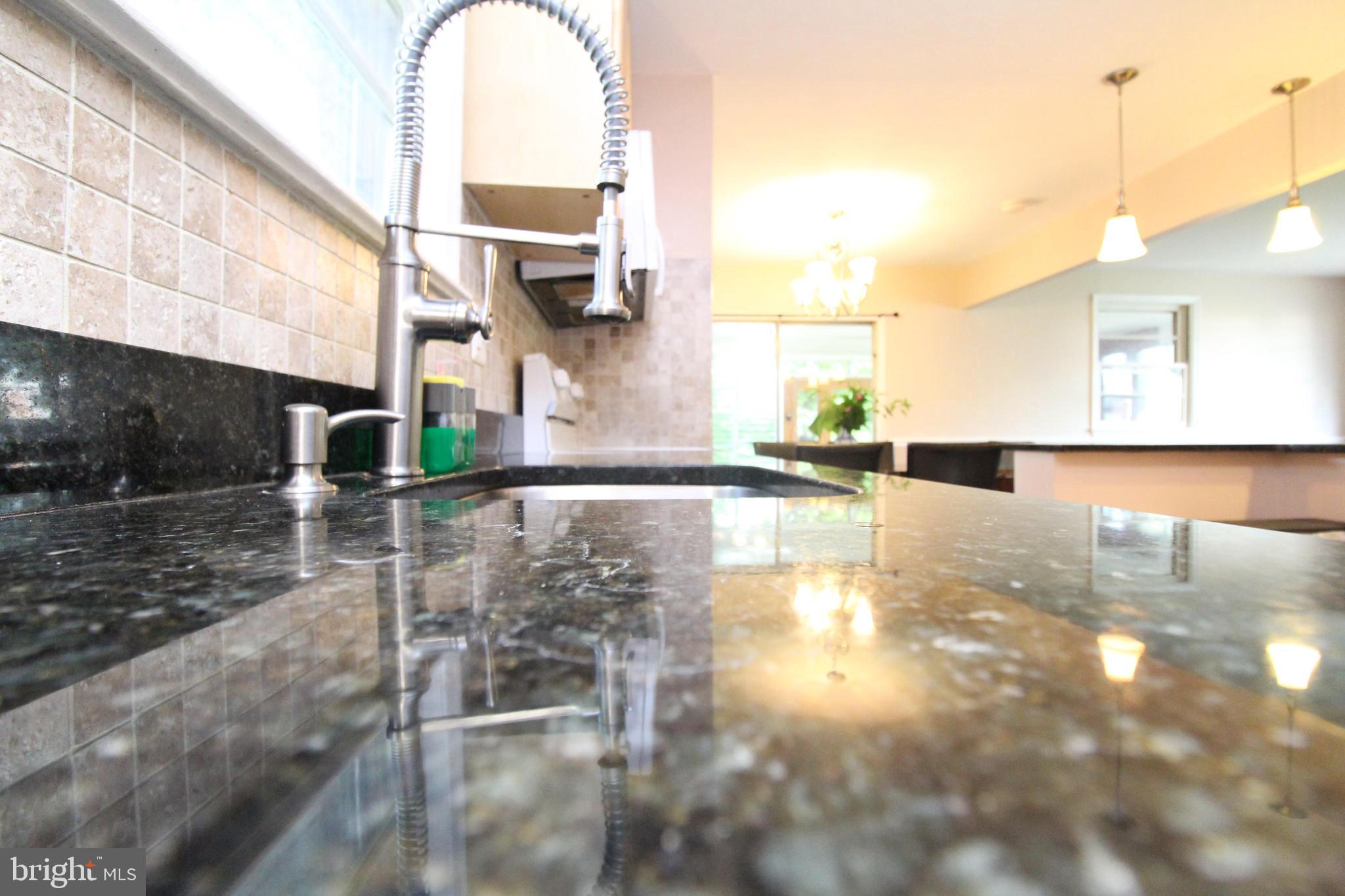 WEAVERS KNOLL - Residential