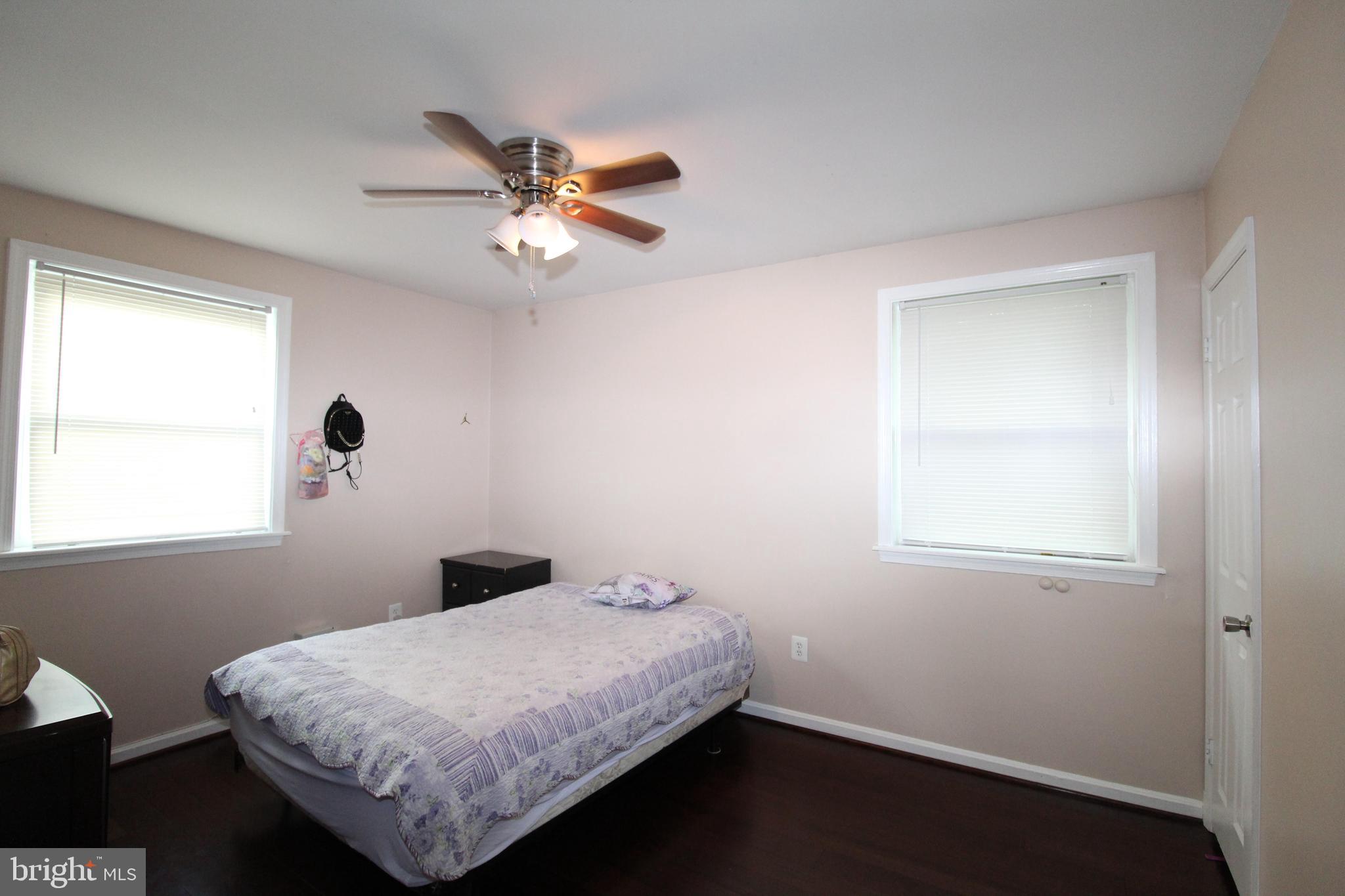 WEAVERS KNOLL - Residential