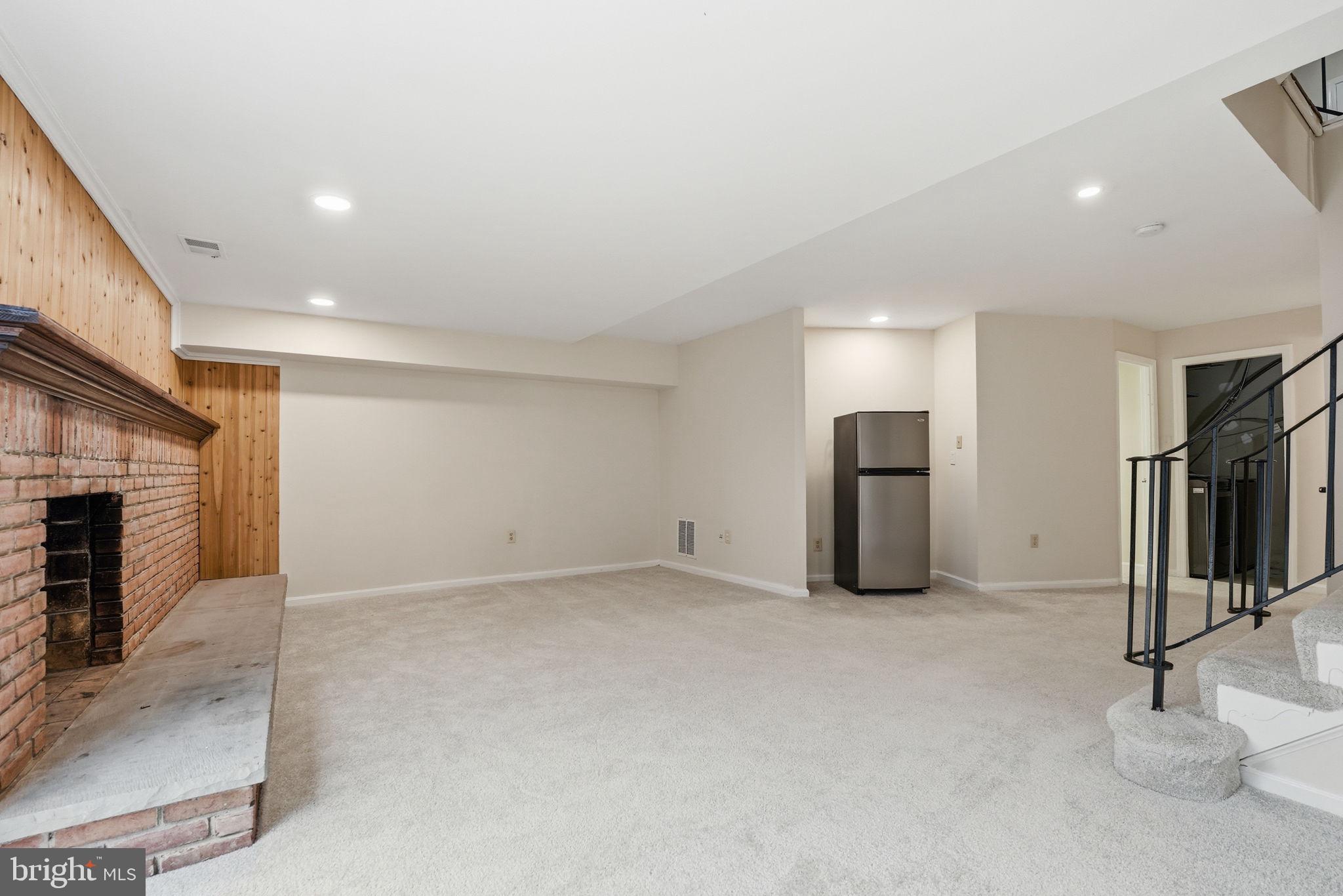 KEENE MILL VILLAGE - Residential