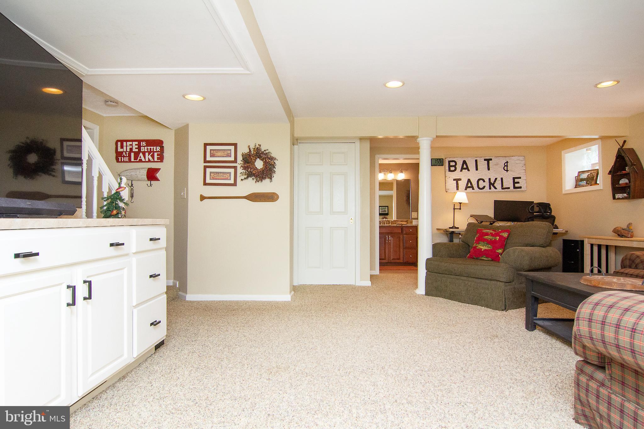 PINEY RUN ESTATES - Residential