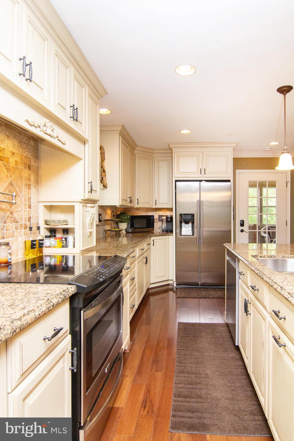 PINEY RUN ESTATES - Residential