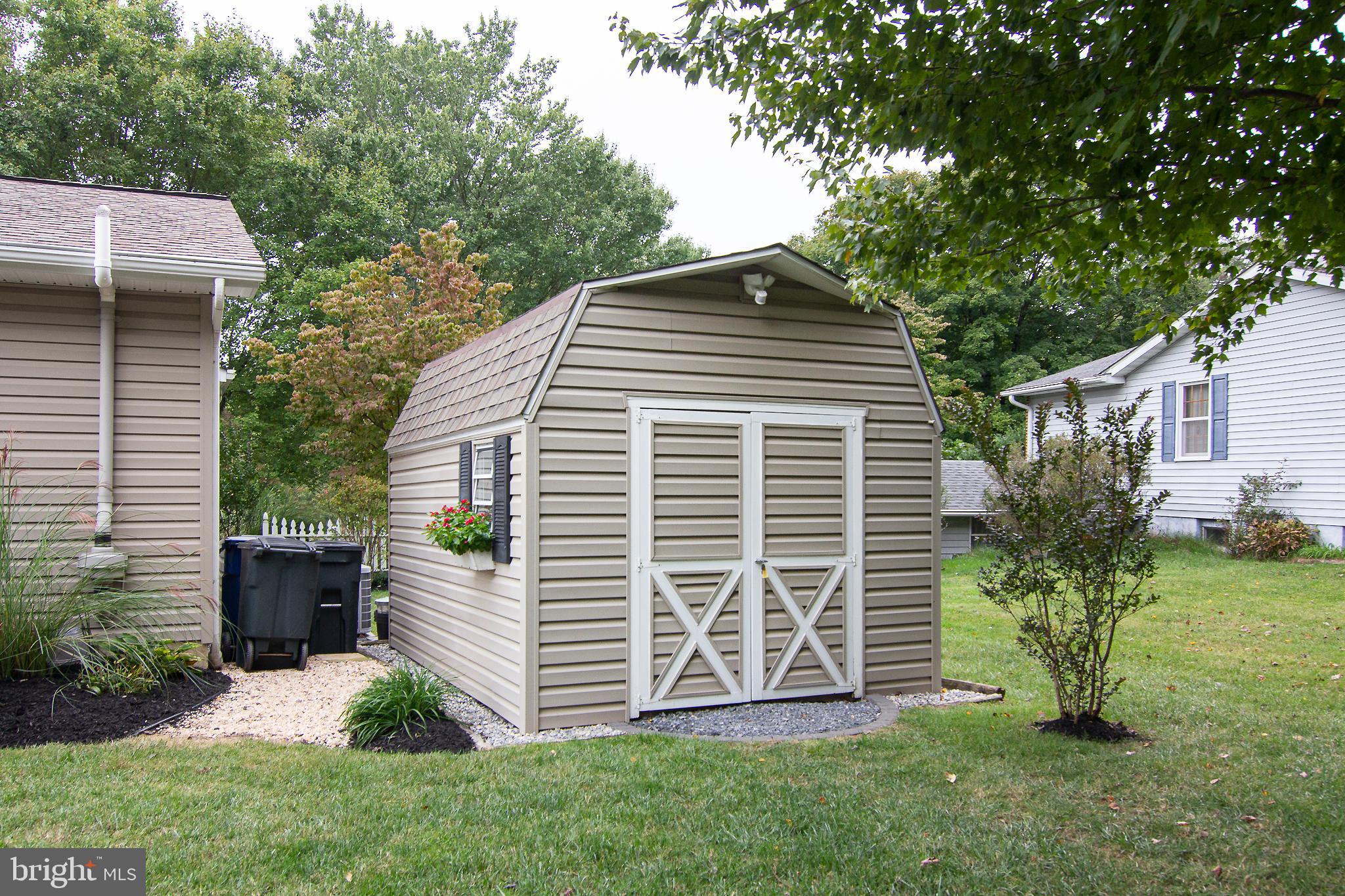 PINEY RUN ESTATES - Residential