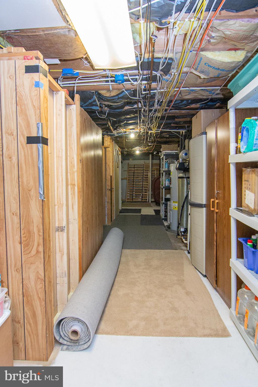 PINEY RUN ESTATES - Residential