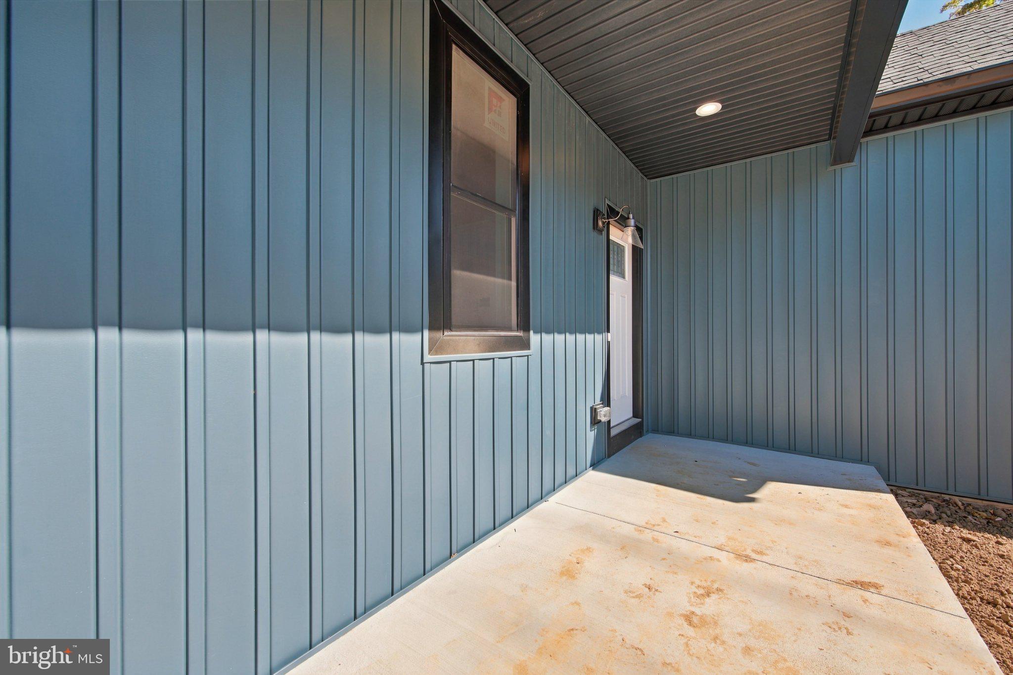 208 CREEK VALLEY DRIVE
