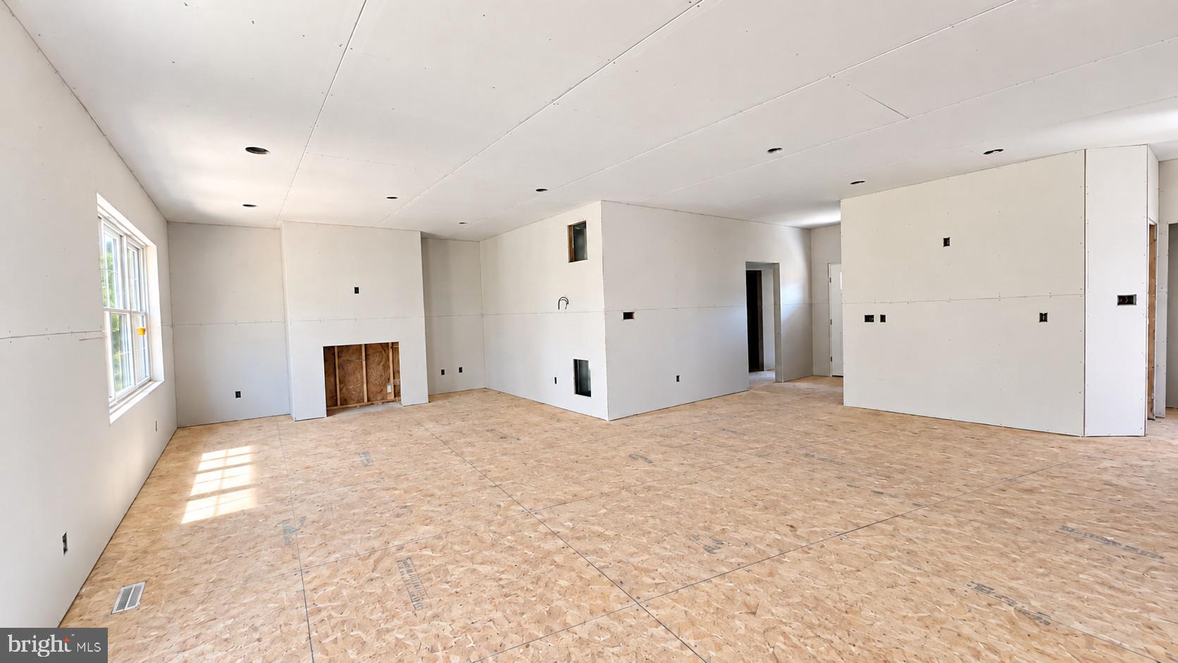 208 CREEK VALLEY DRIVE