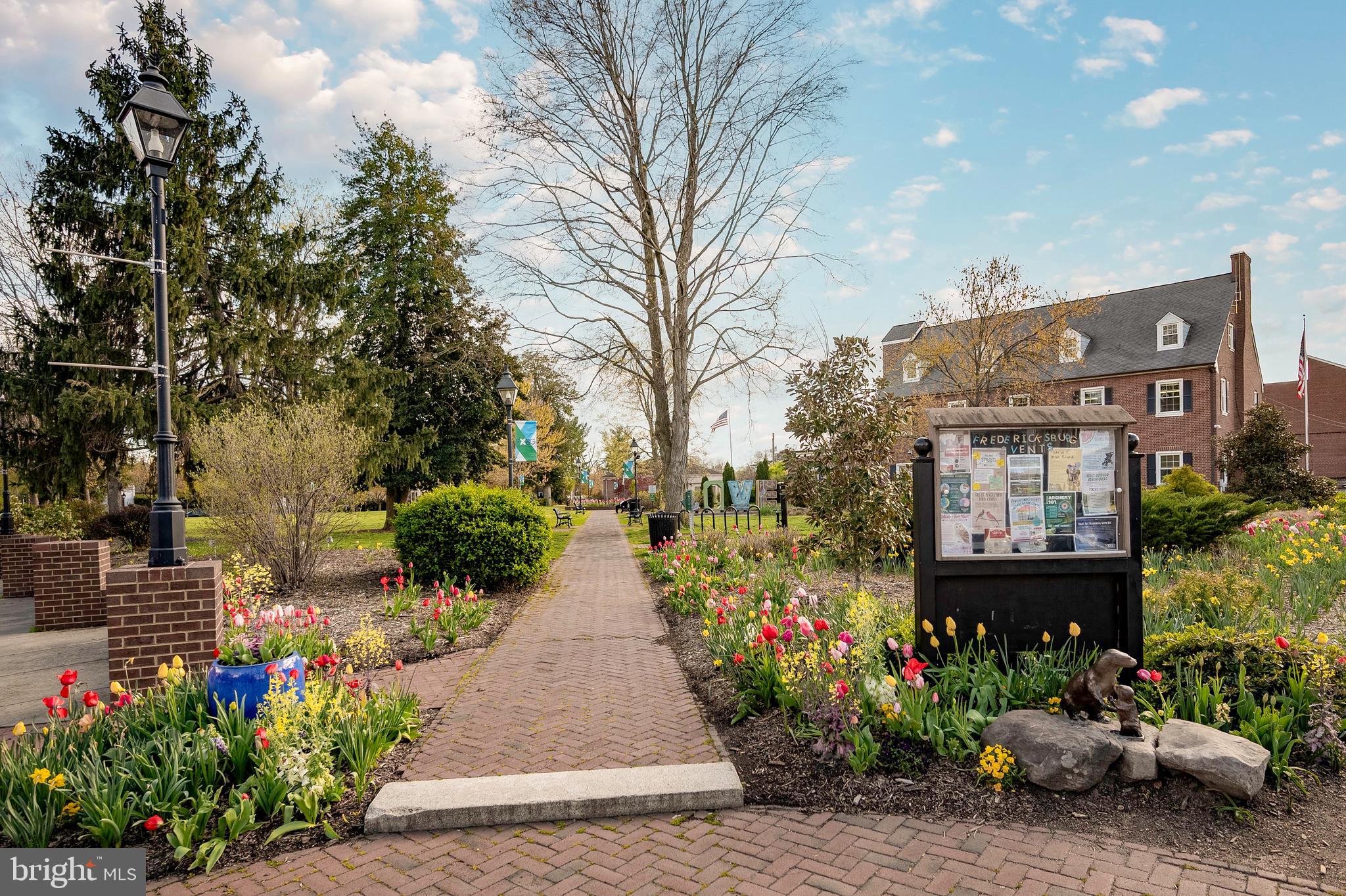 RIVER MEADOWS - Residential