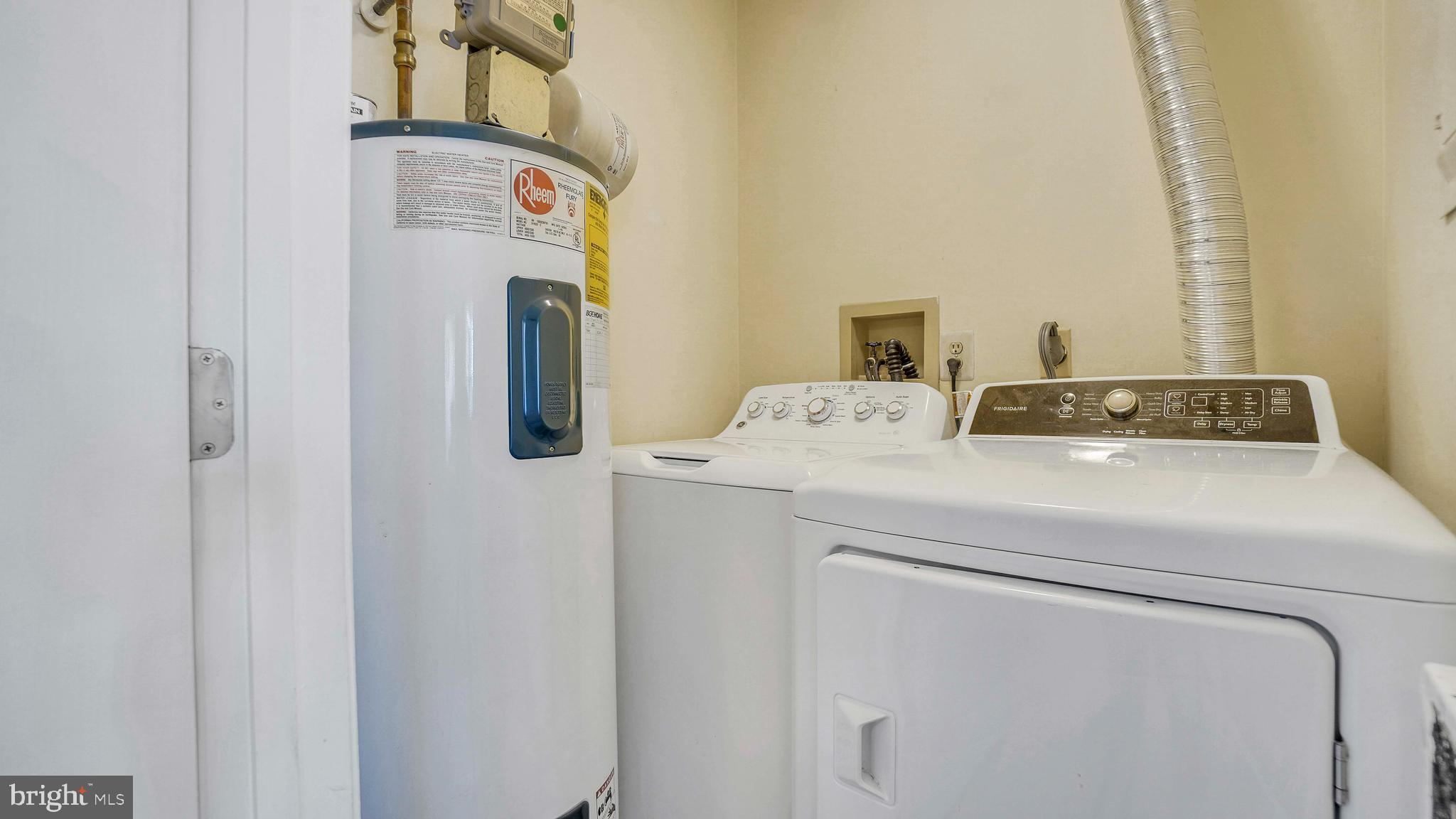 DEERFIELD - Residential