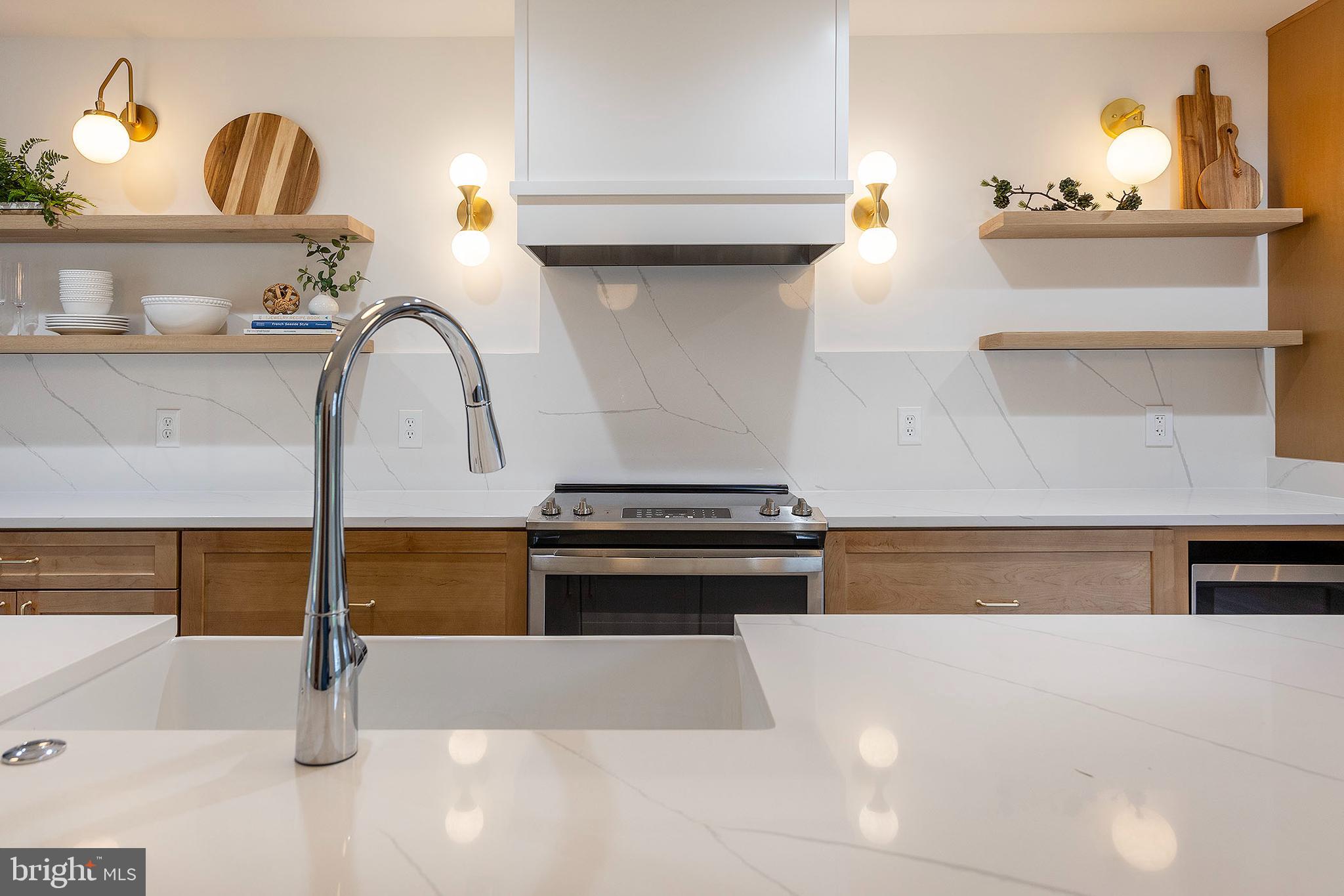 RAVENWOOD ESTATES - Residential