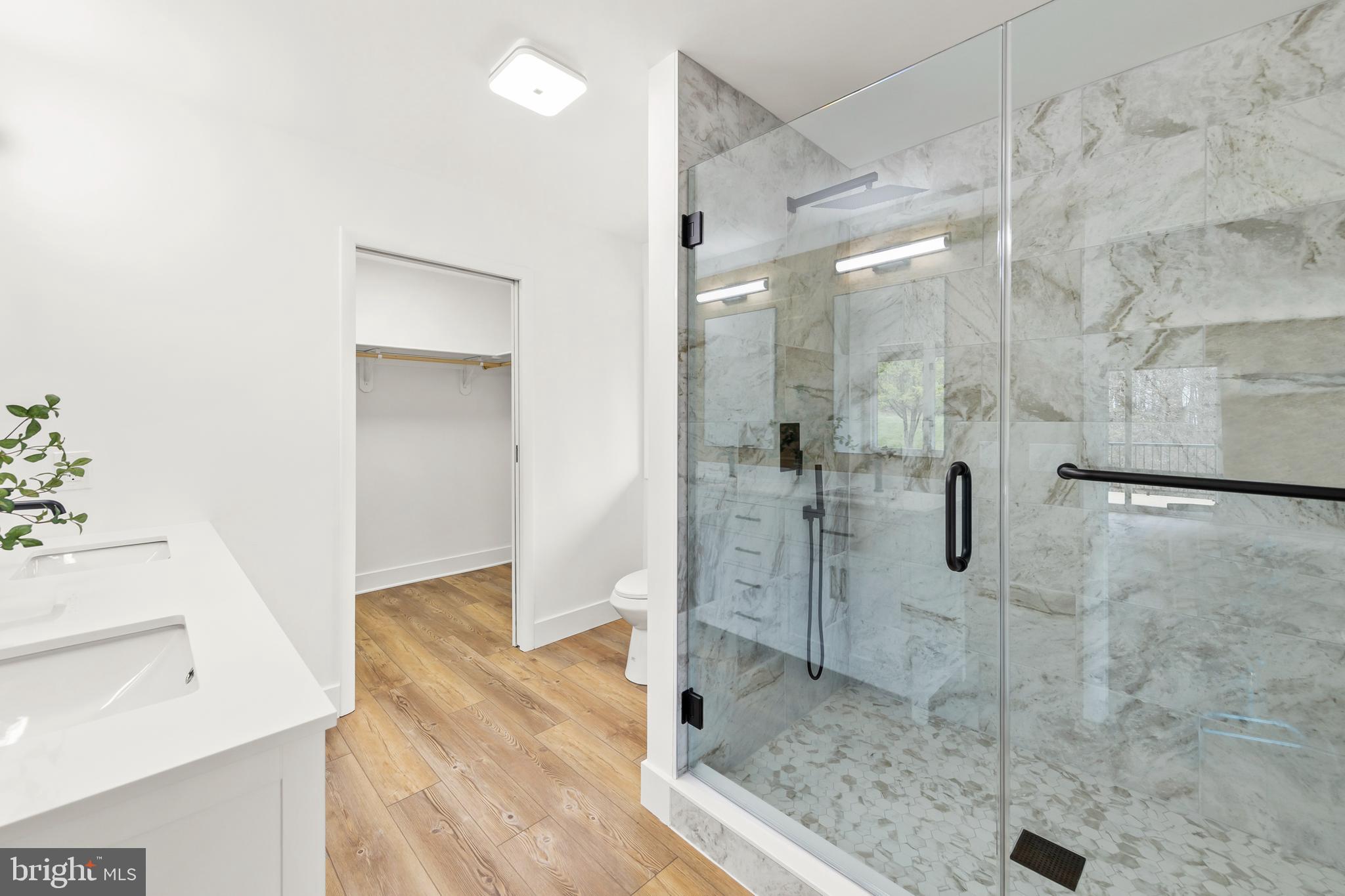 RAVENWOOD ESTATES - Residential