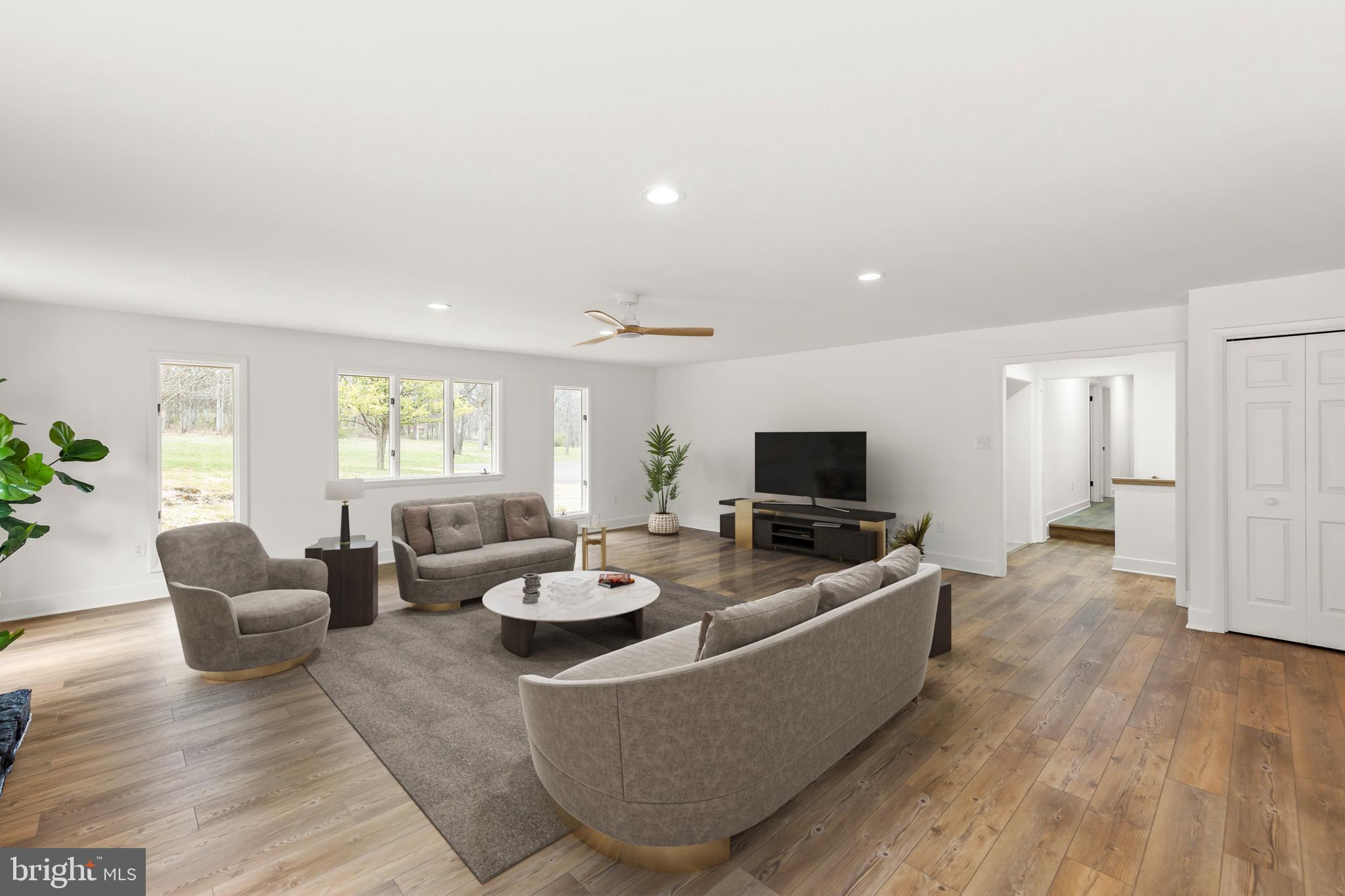 RAVENWOOD ESTATES - Residential