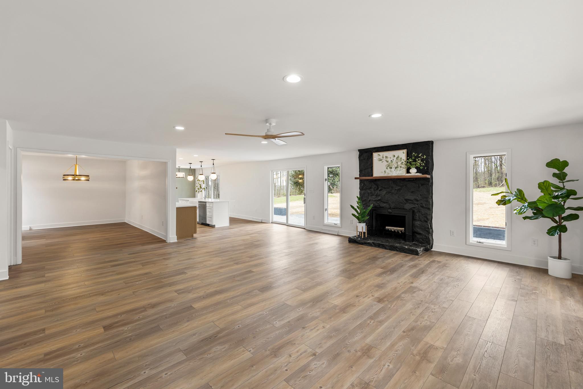 RAVENWOOD ESTATES - Residential